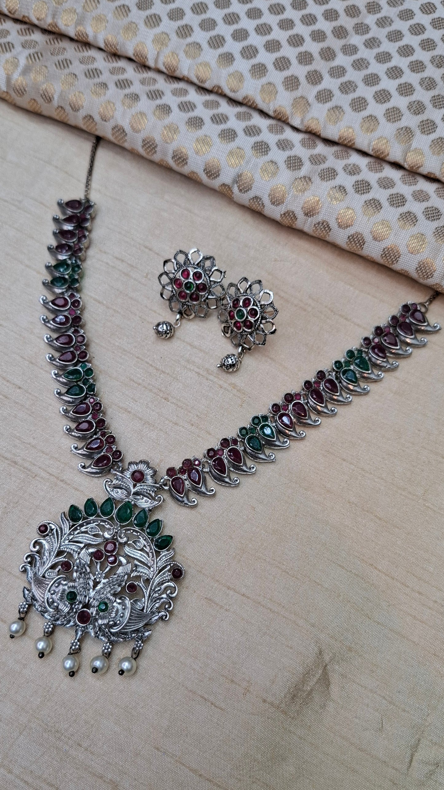 SILVER PEACOCK SET
