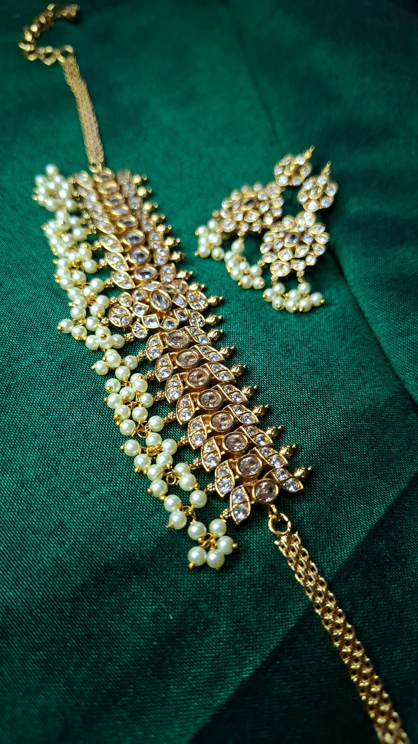 ANTIQUE GOLD CHOKER (GOLD)