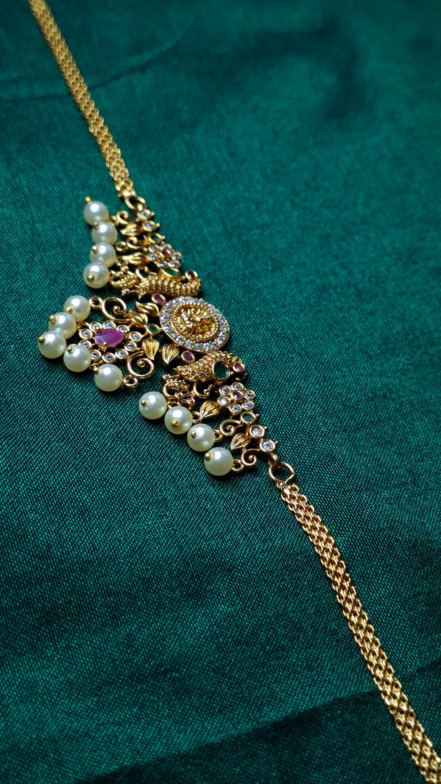 ANTIQUE GOLD CHOKER E0218