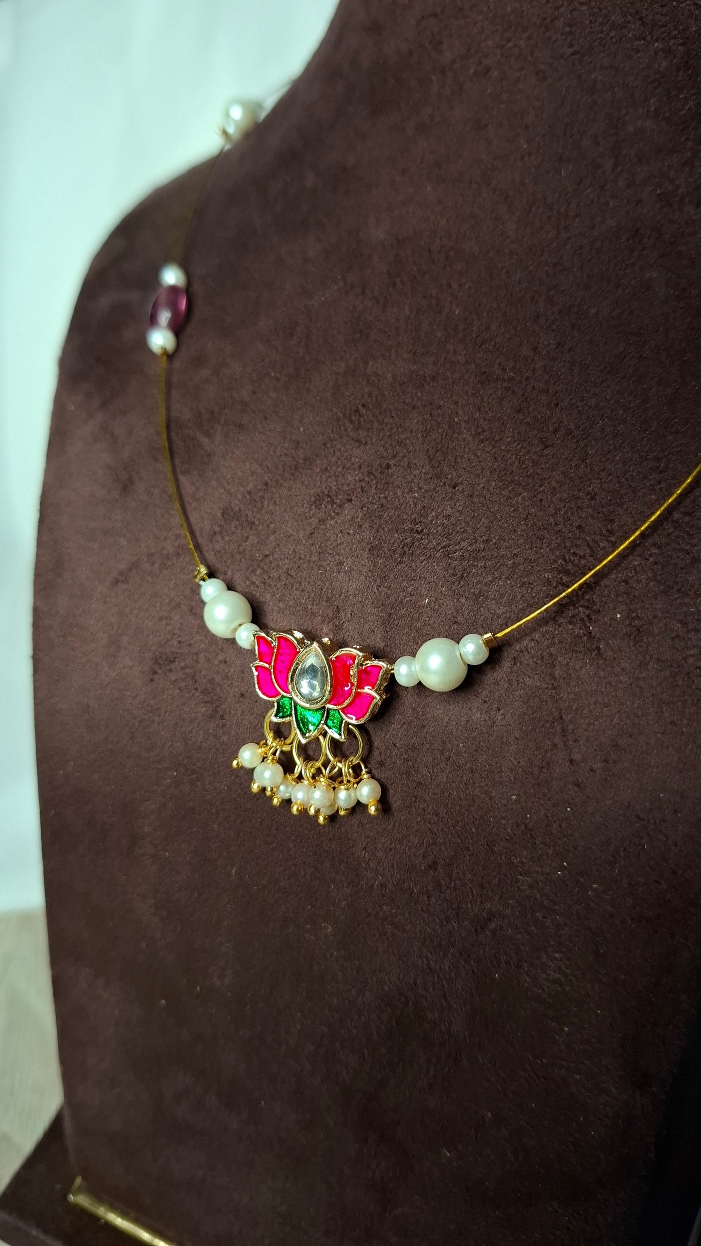 JADAU LOTUS INVISIBLE CHAIN