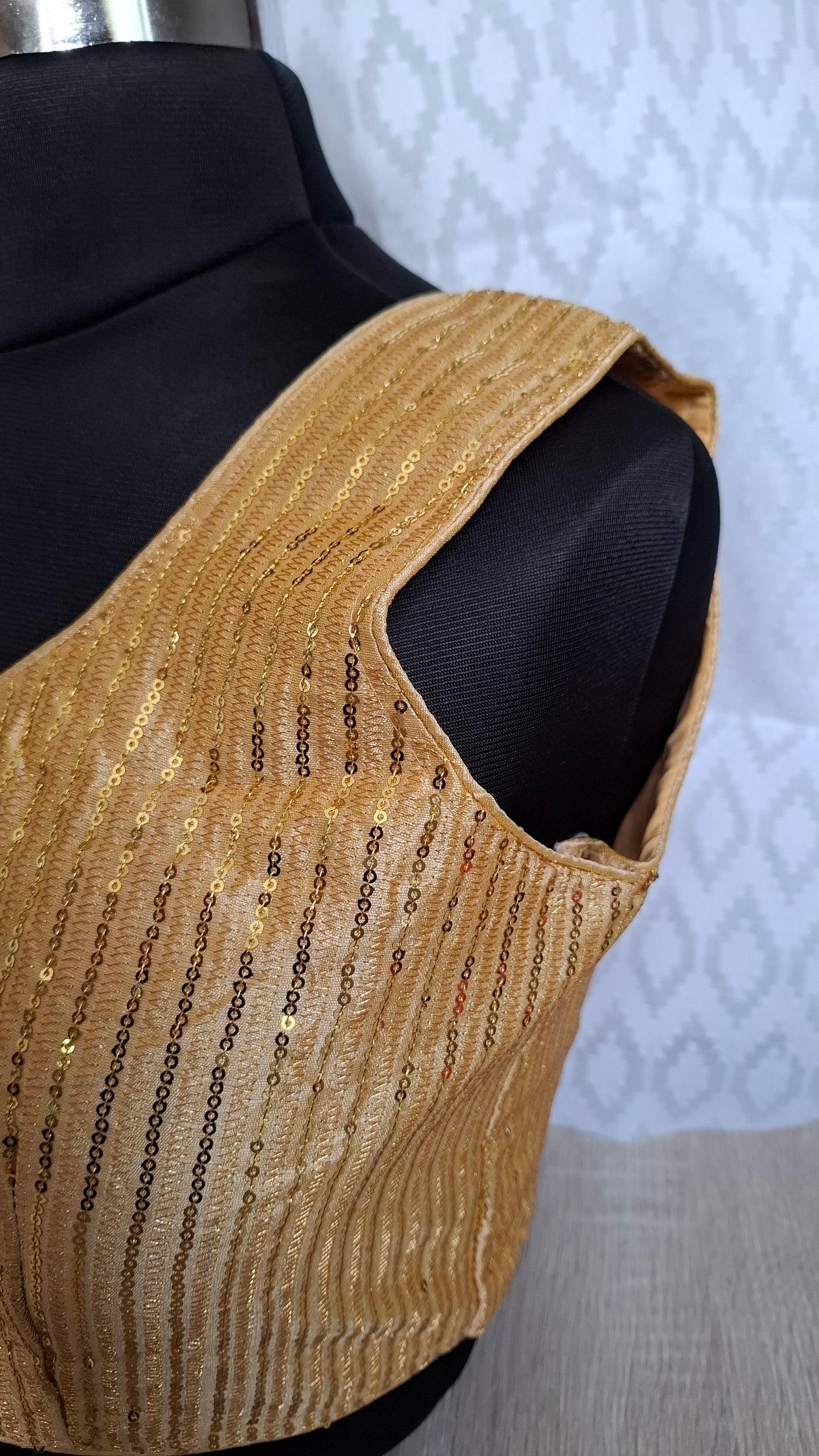 GOLD SEQUIN BLOUSE