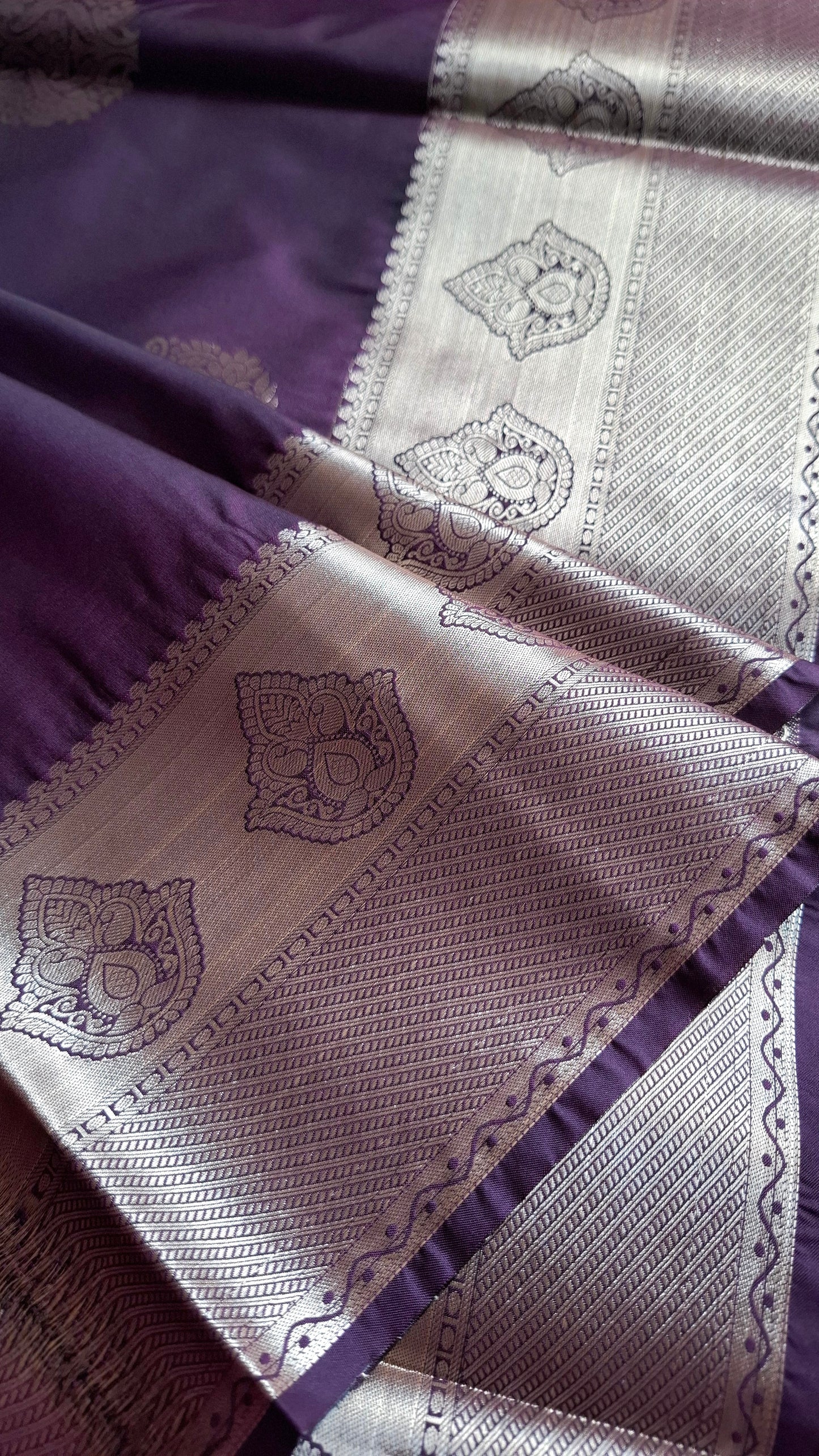 KANJI PATTU (PURPLE & SILVER)