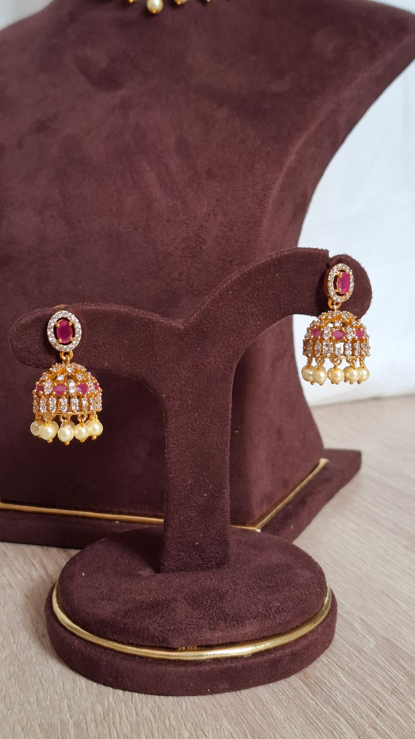 A.D. STONE CHOKER E0065