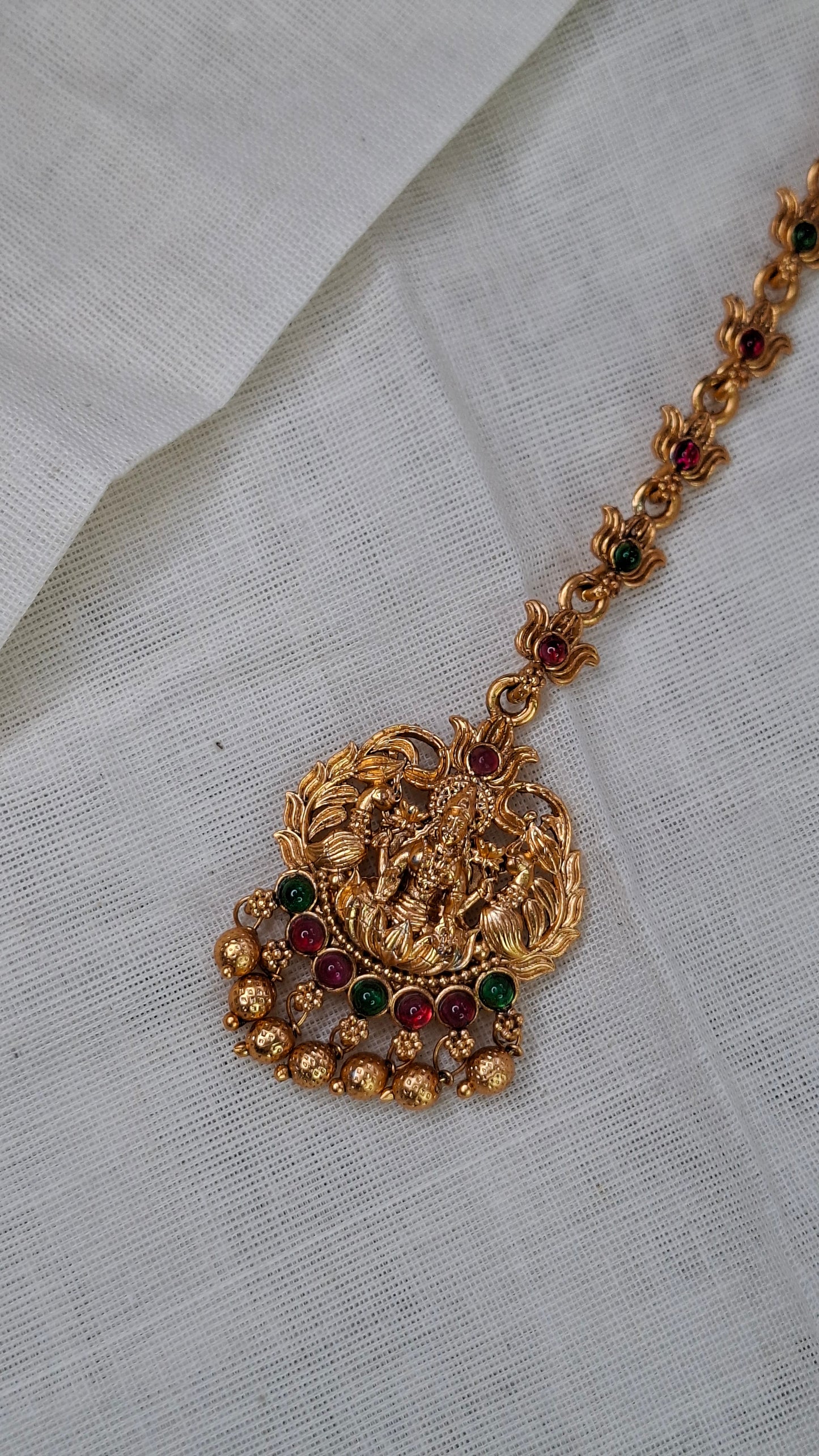 ANTIQUE GOLD TIKKHA DB0077