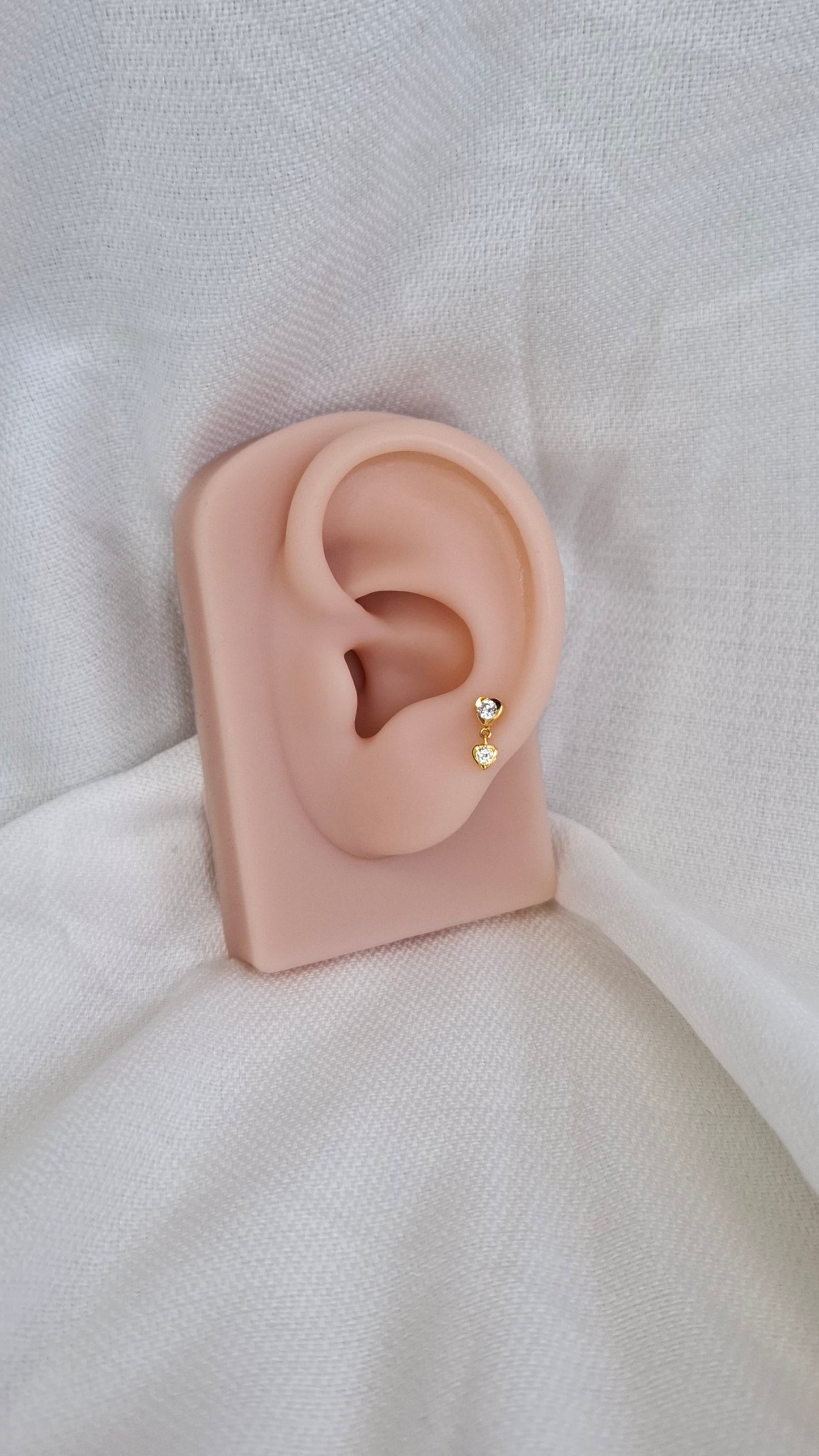 22ct Gold | CZ Ear Stud | 054