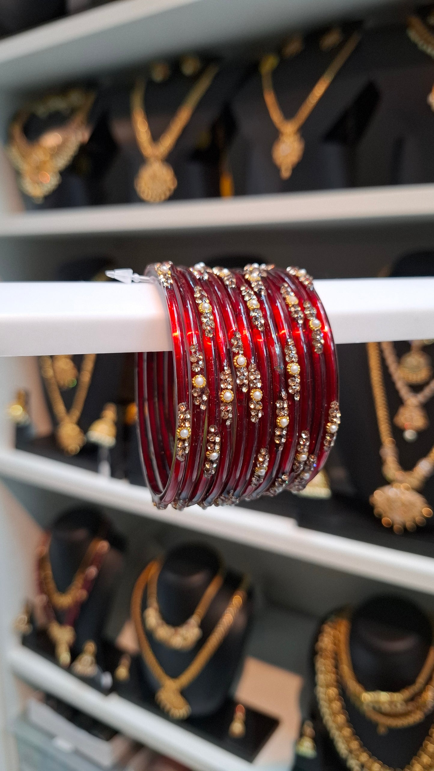 LALA BANGLES (MAROON)