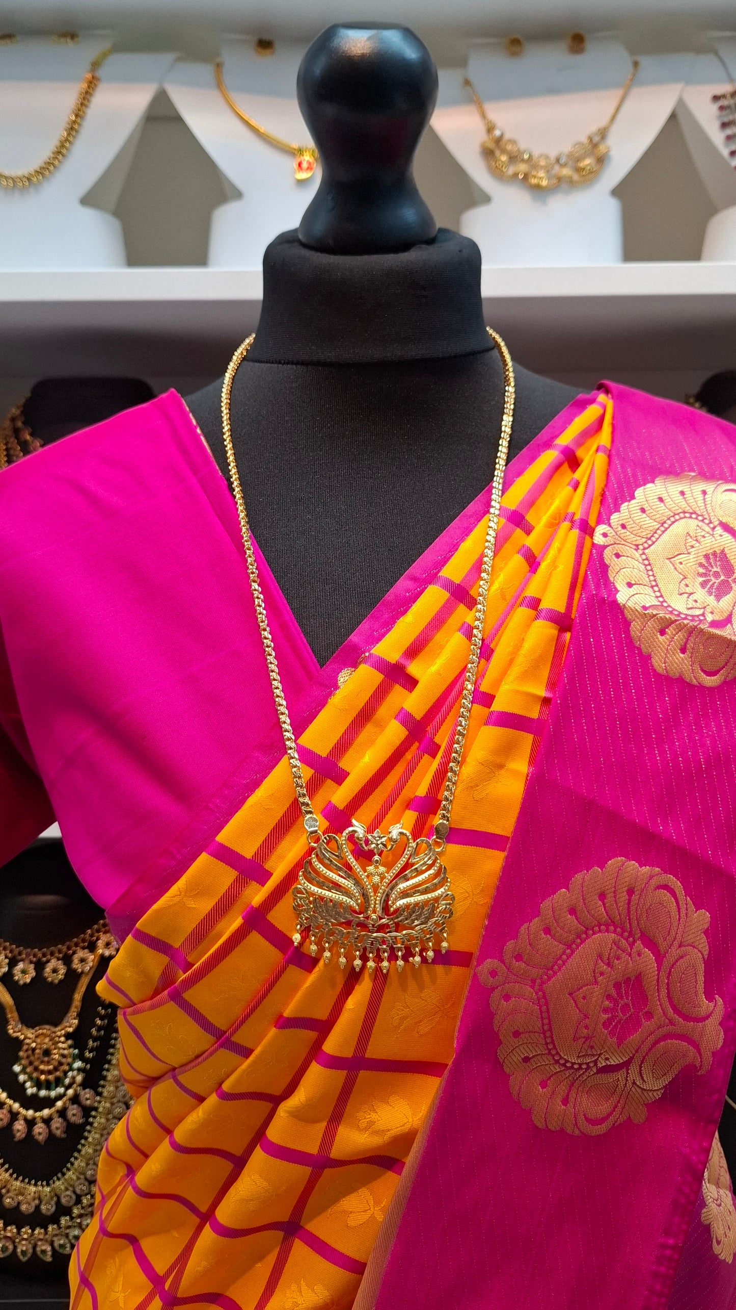 1 GRAM GOLD ANNAM PADAKAM 017