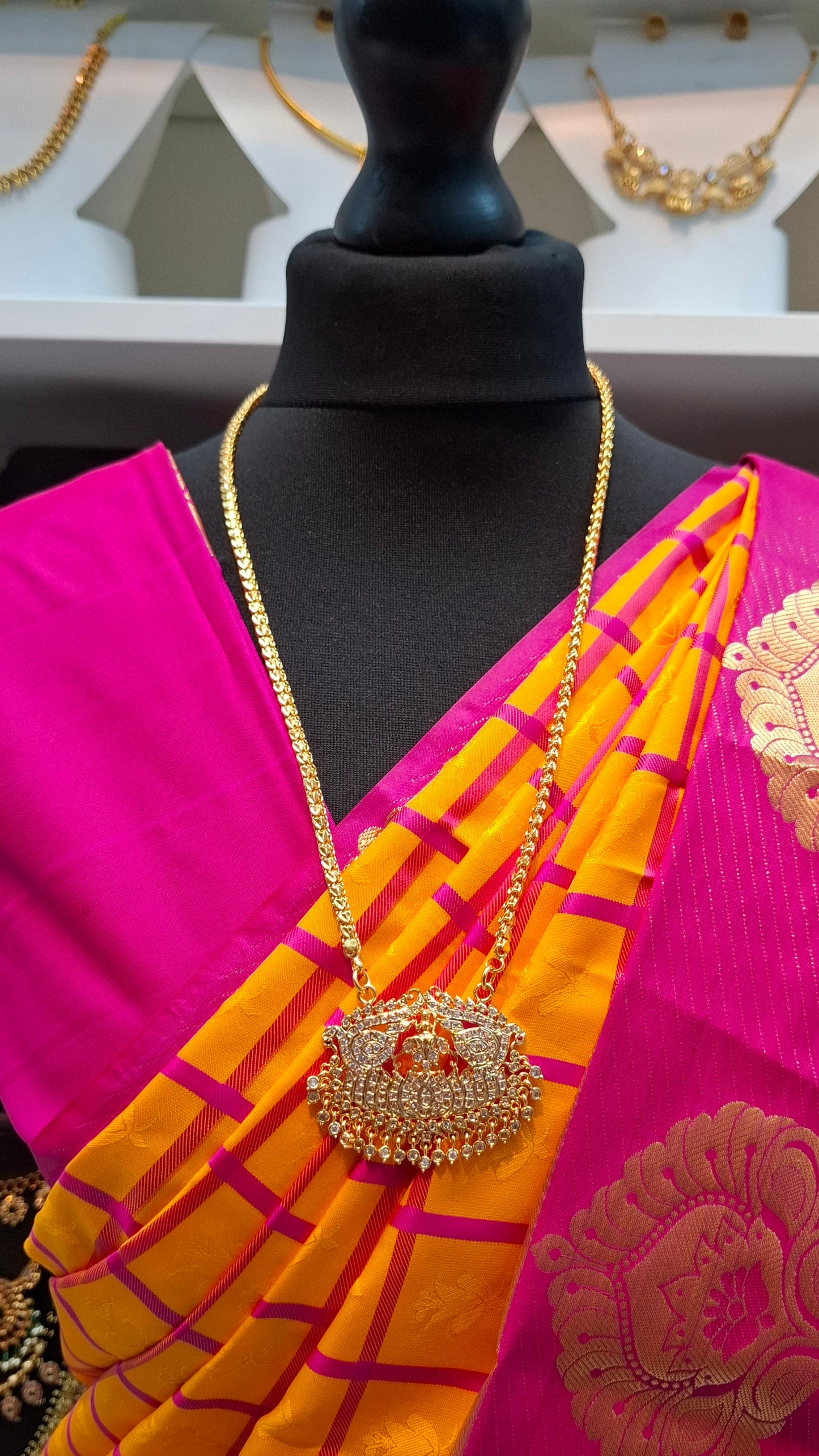 LAKSHMI PADAKAM 019