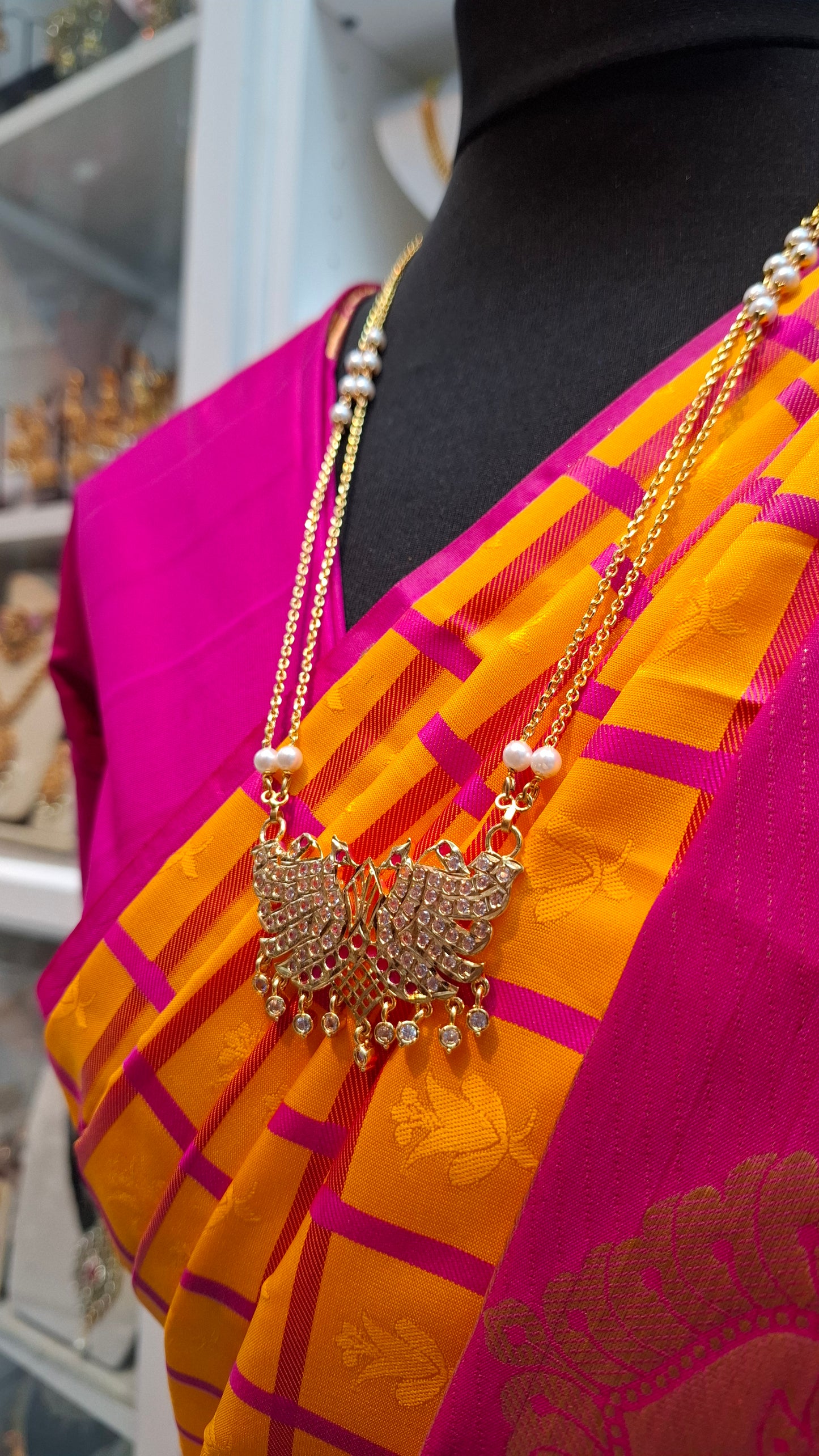 DOUBLE SWAN PADAKAM 021