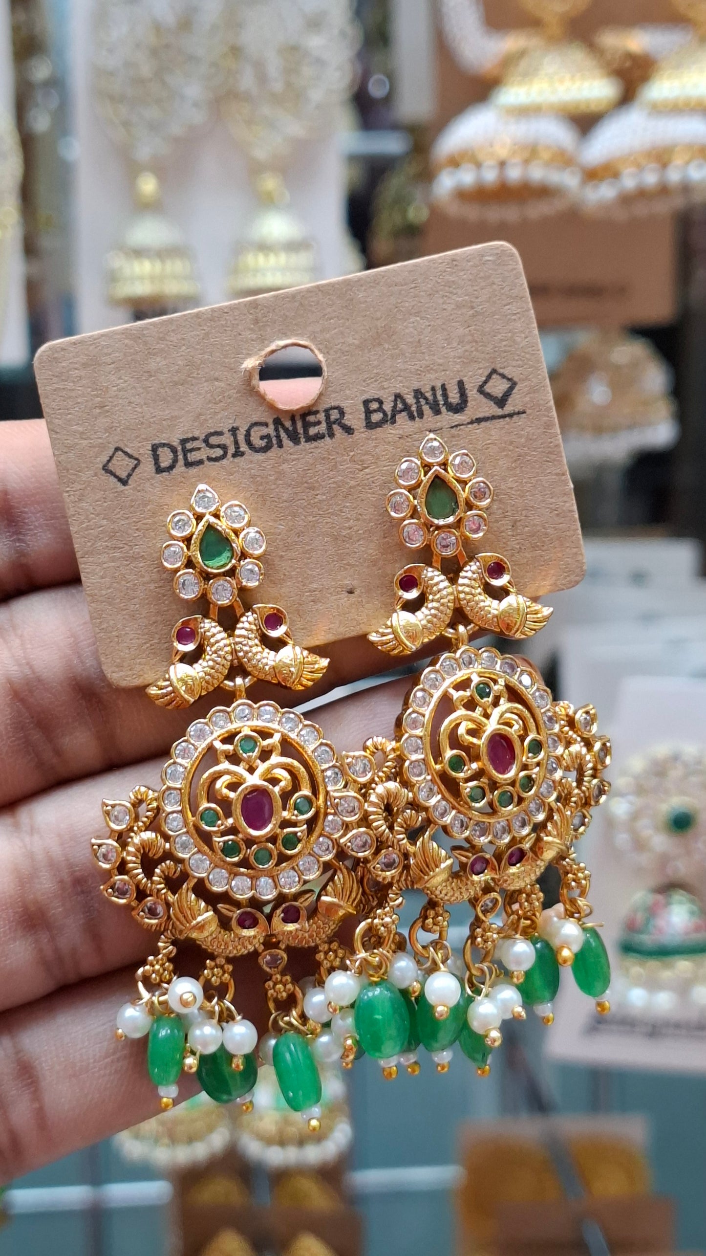 ANTIQUE GOLD EARRINGS E0142