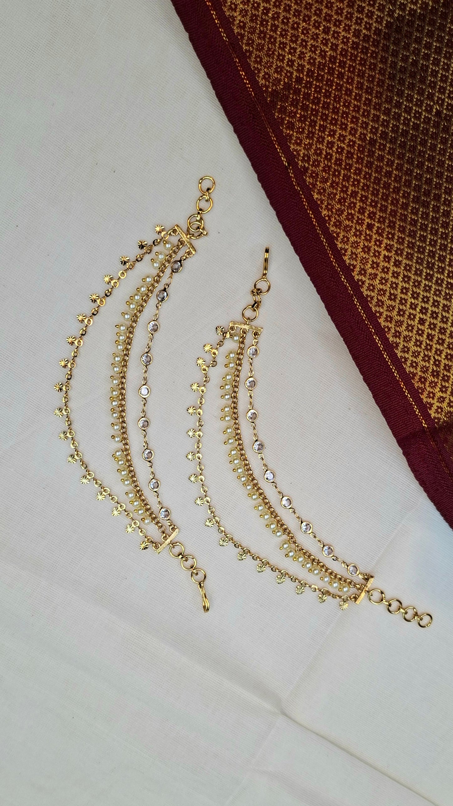 GOLD EAR CHAINS 010
