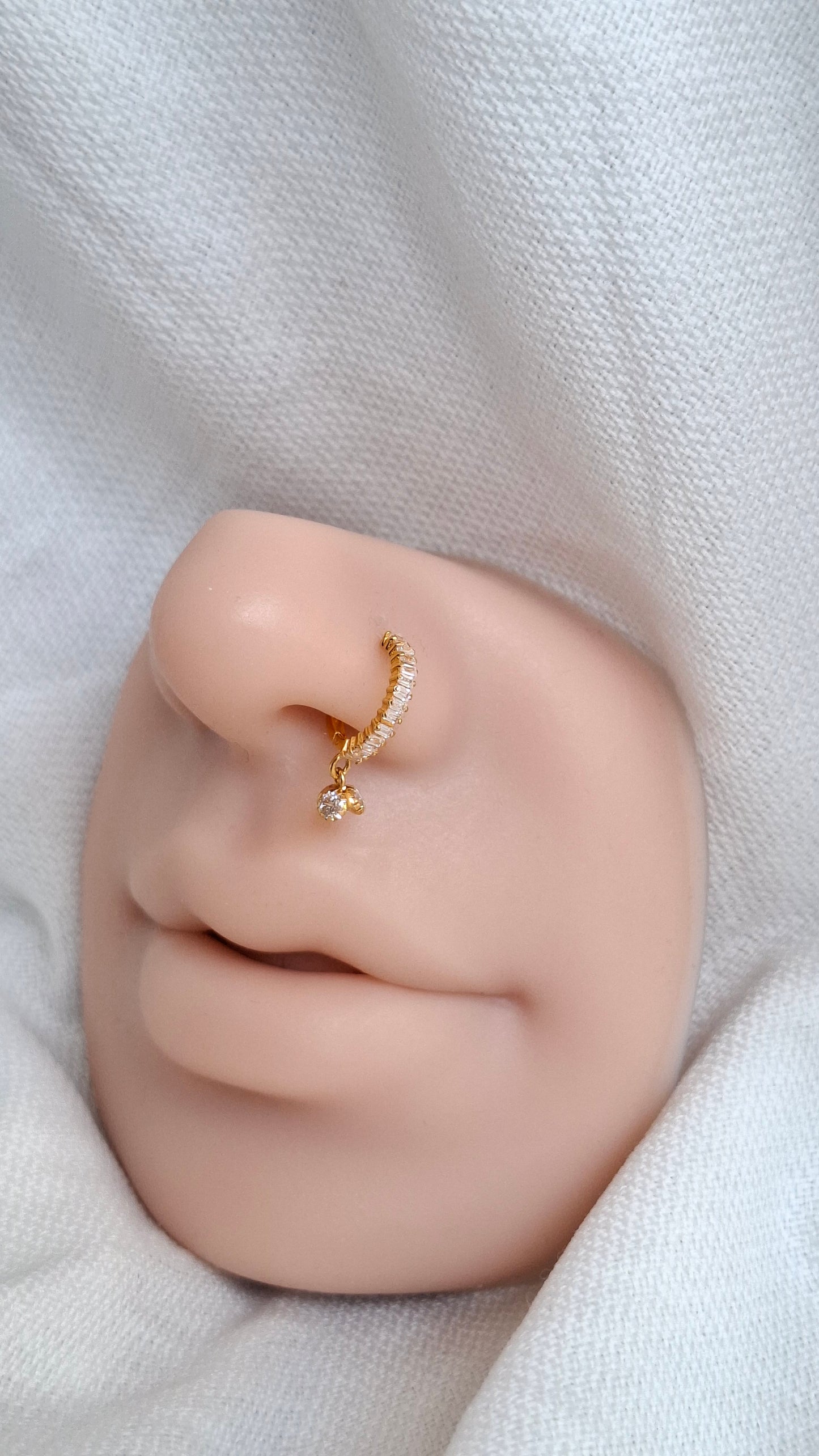 18ct Gold | CZ Nose ring | 060