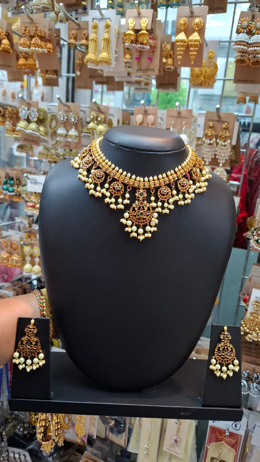 ANTIQUE GOLD SET E0202