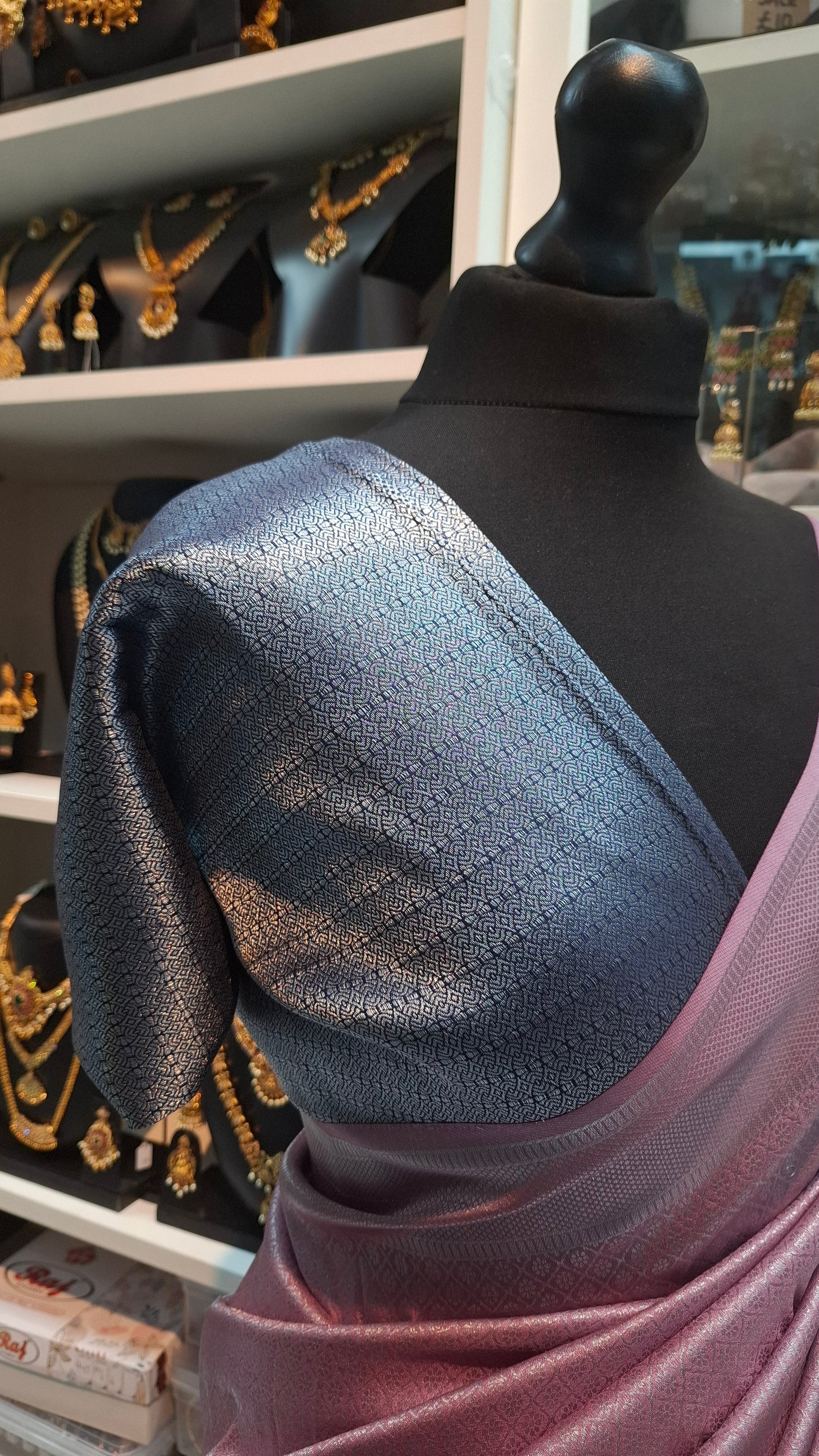 LILAC & NAVY KUBERA SILK