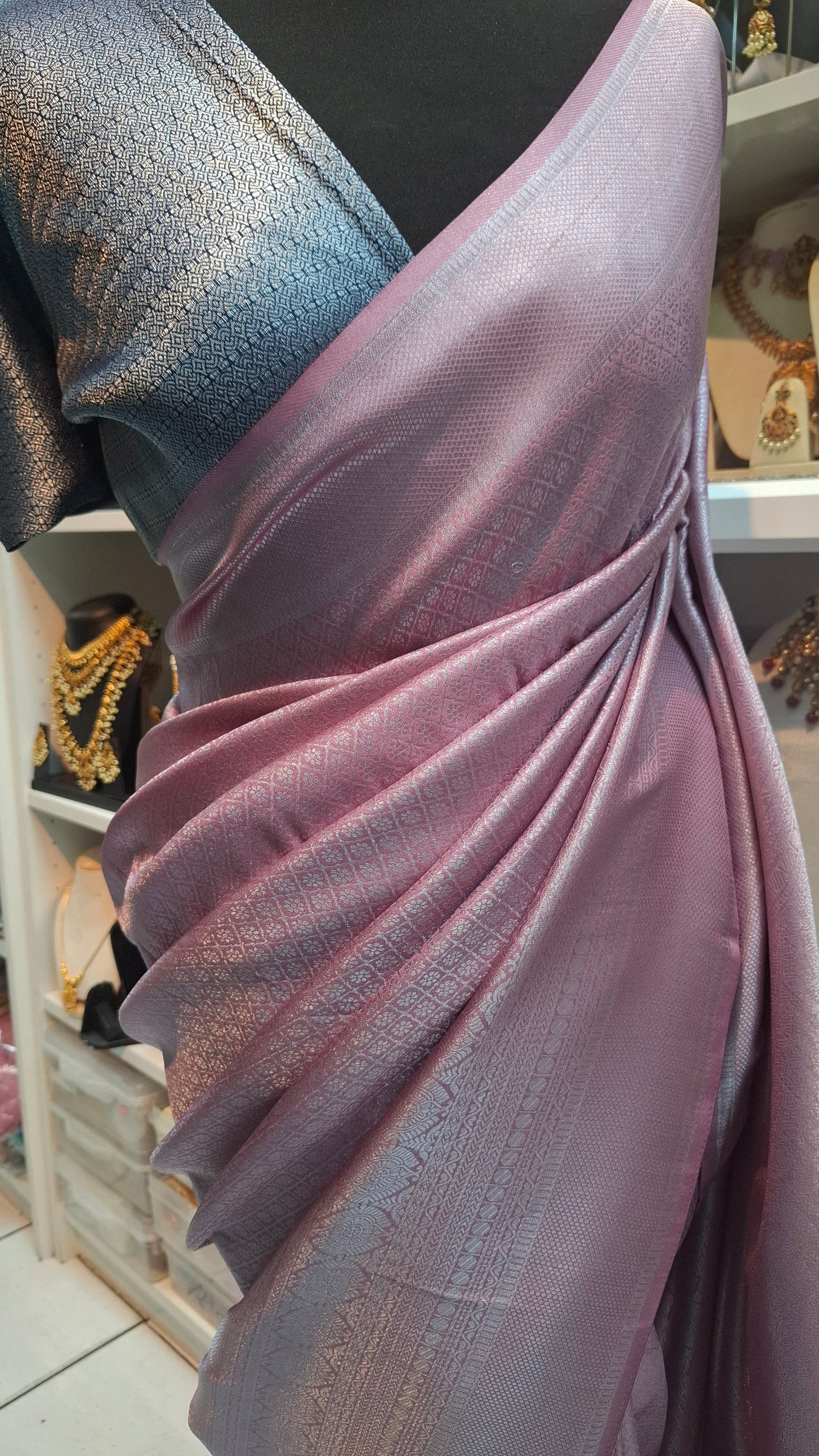 LILAC & NAVY KUBERA SILK