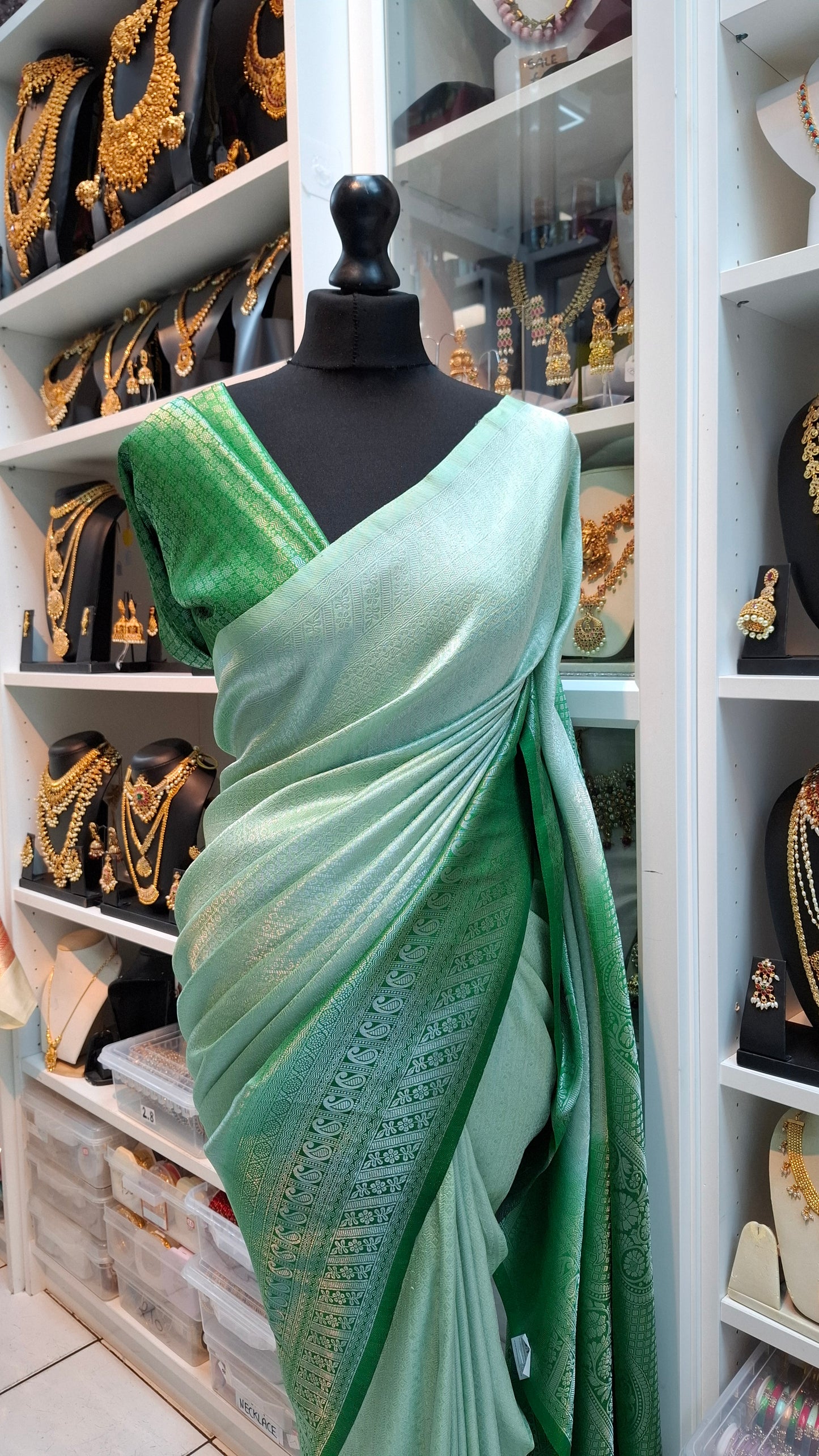 GREEN & SILVER KUBERA SILK