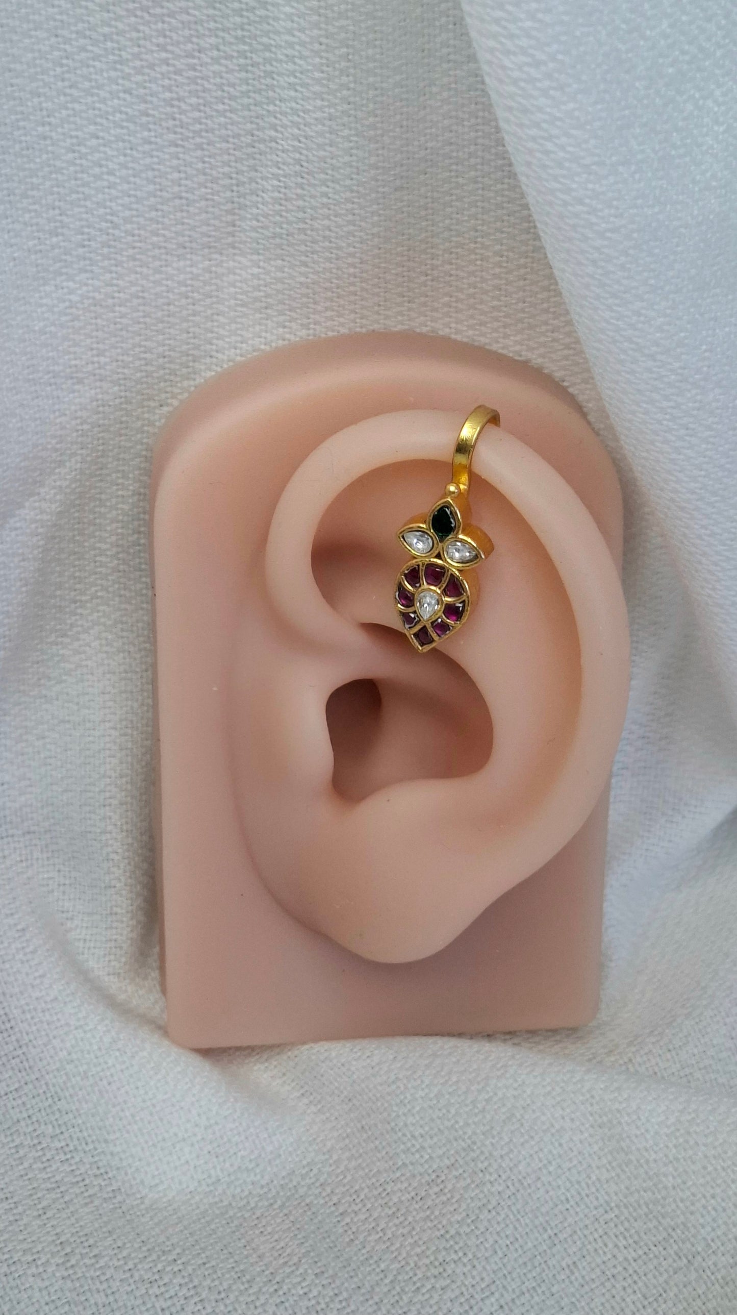 JADAU EAR CUFF/ BUGADI 011