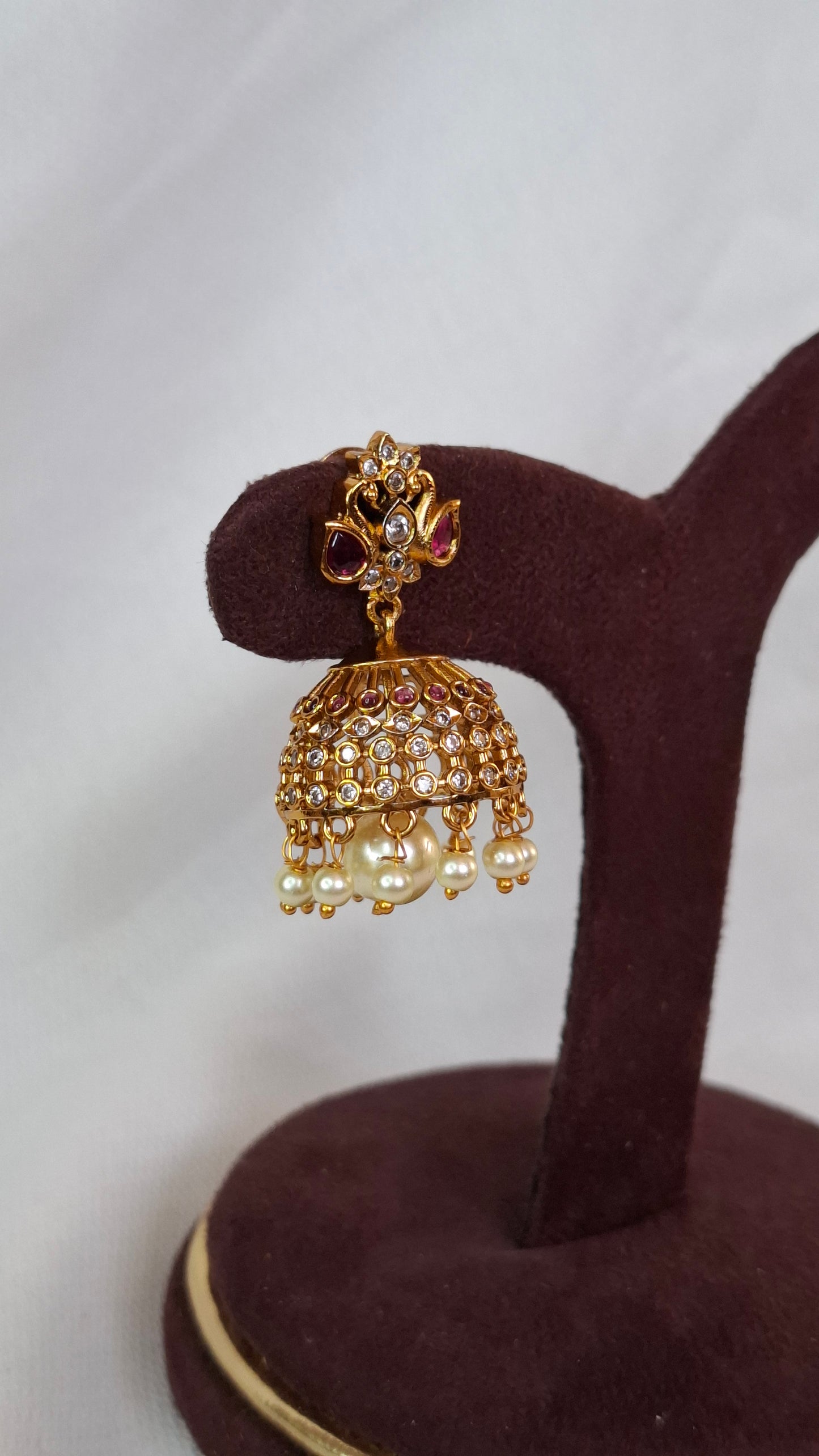 ANTIQUE GOLD JUMKHAS E0317