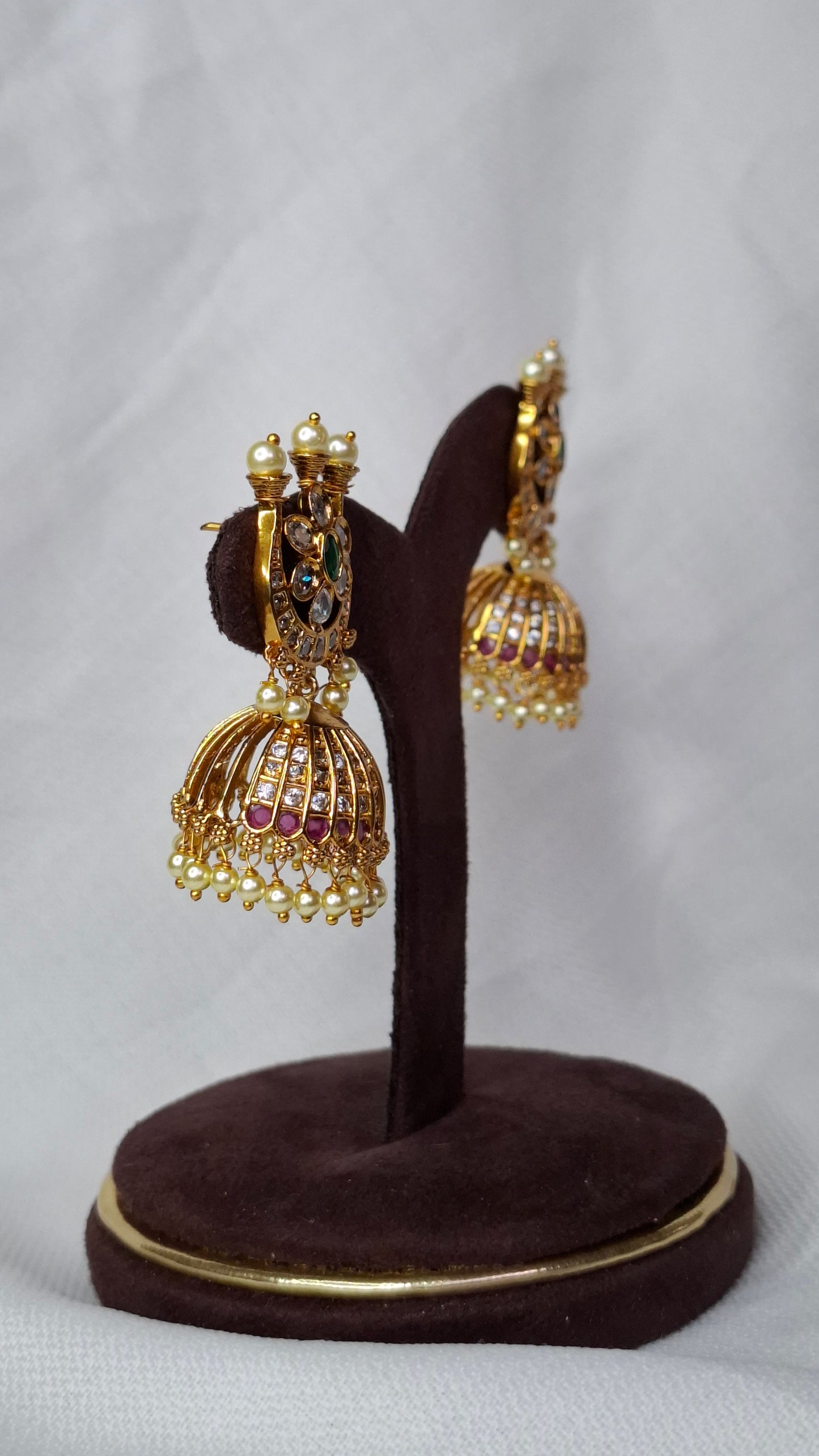 ANTIQUE GOLD JUMKHAS E0326