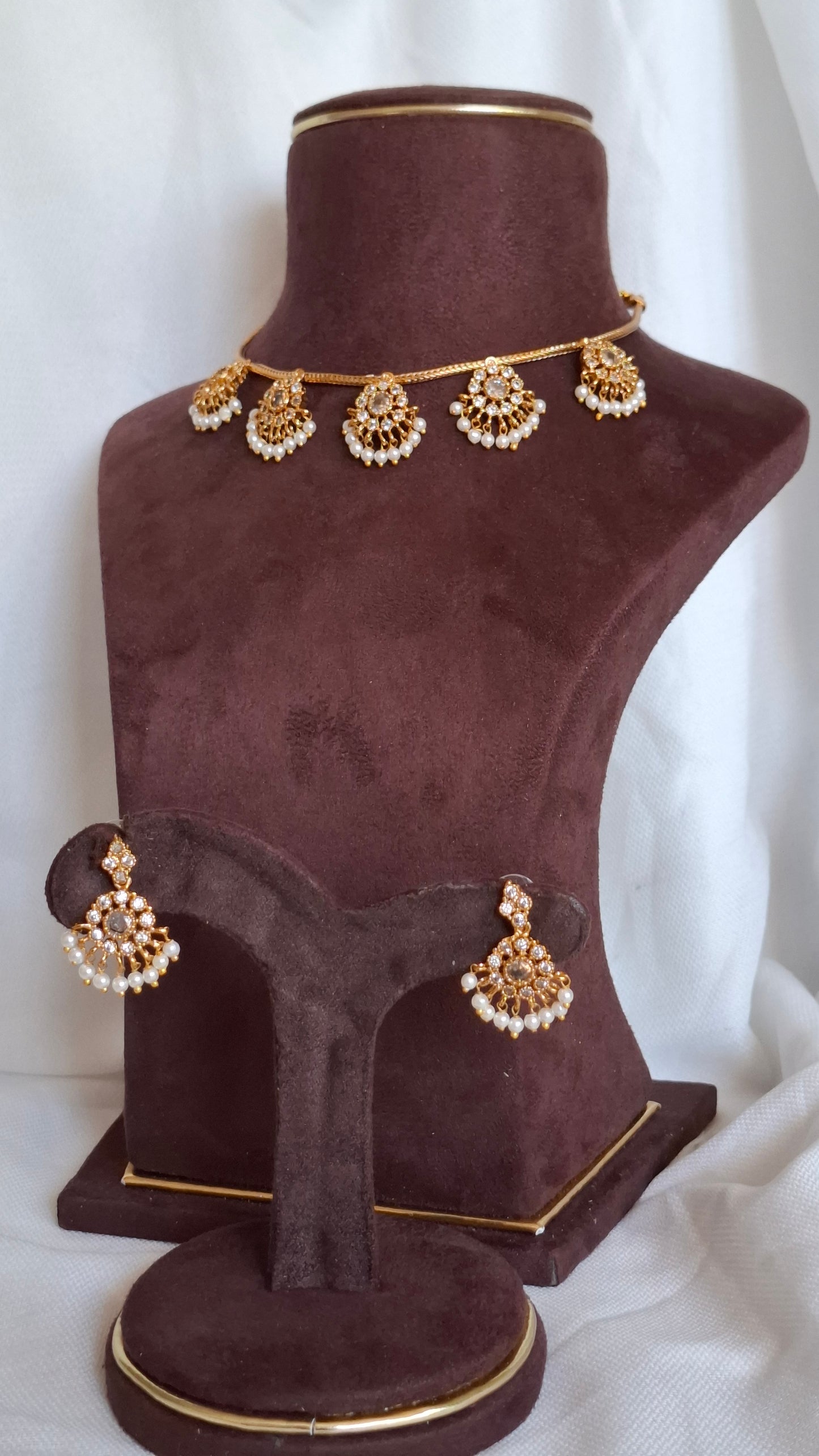 ANTIQUE GOLD SET E0214