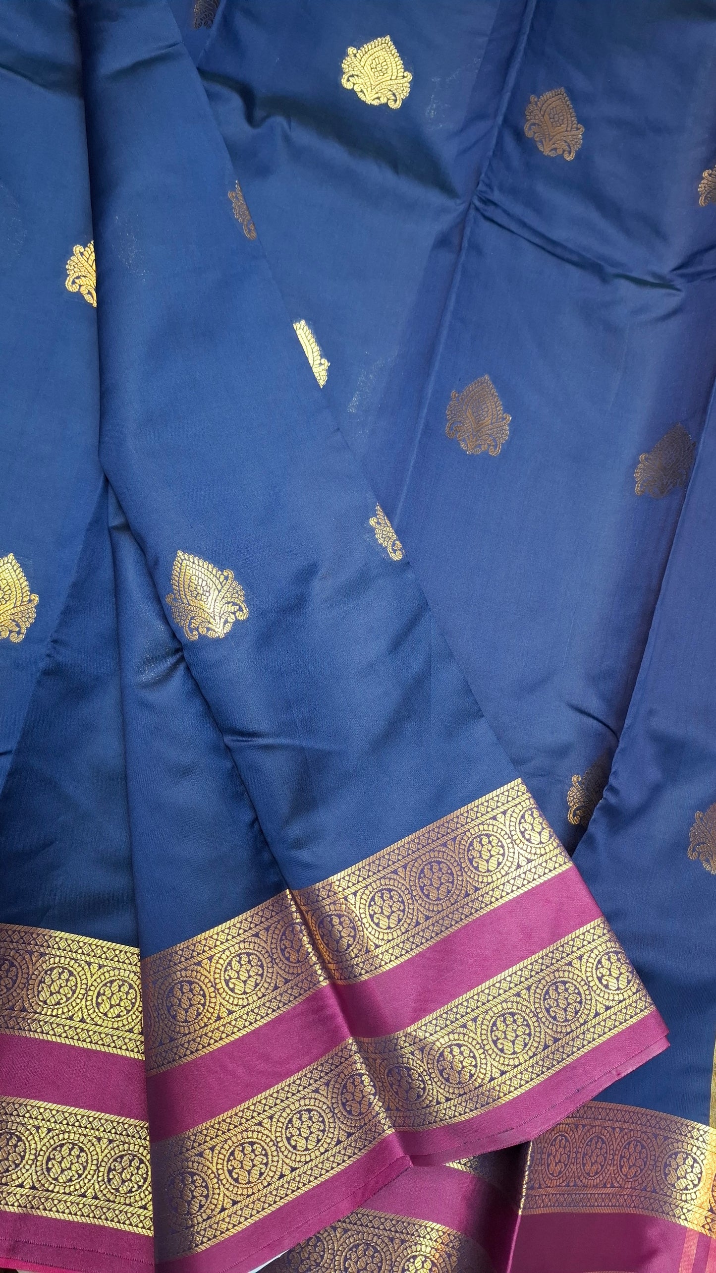 NAVY & MAGENTA KANJI SILK SAREE