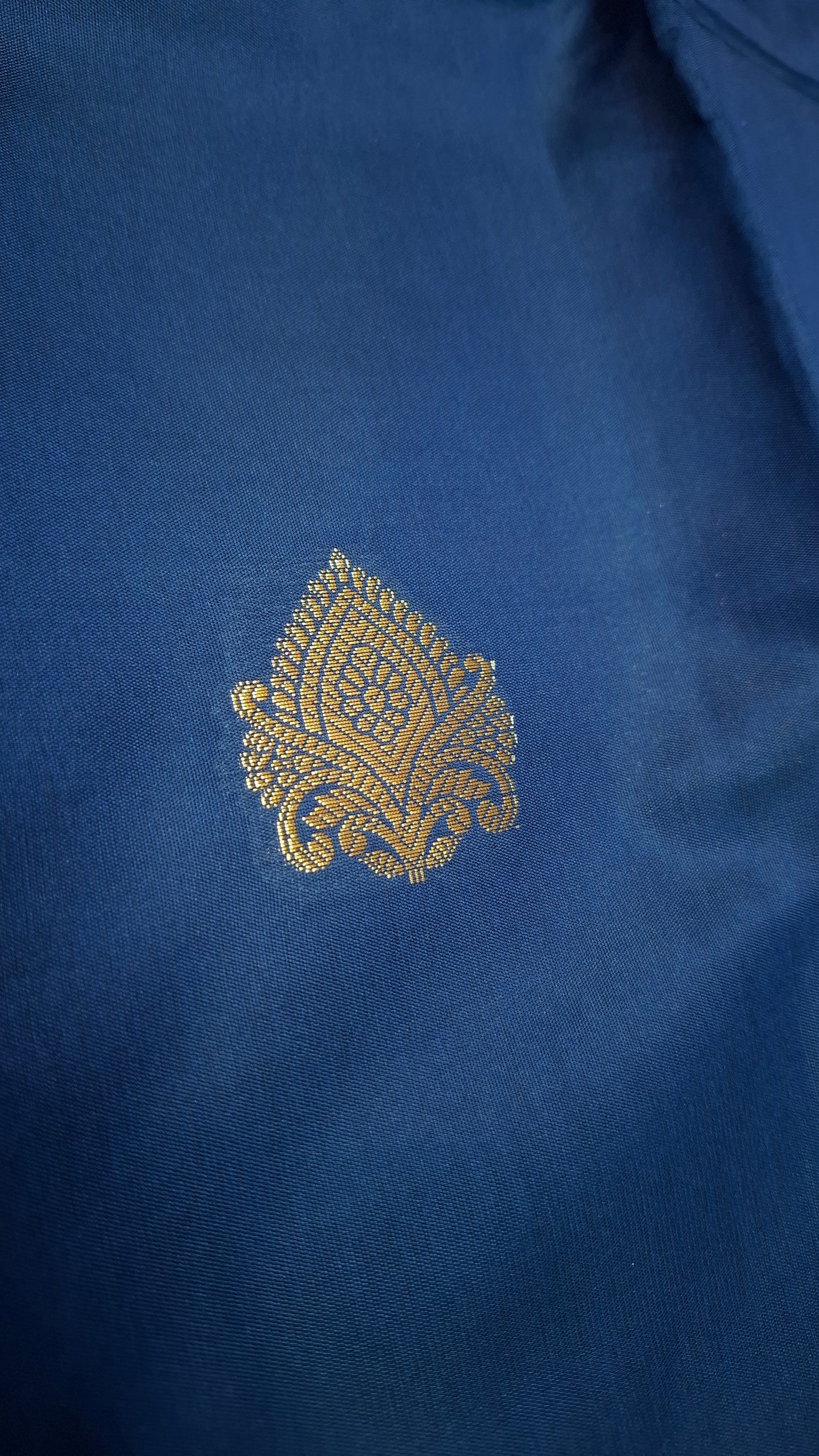 NAVY & MAGENTA KANJI SILK SAREE