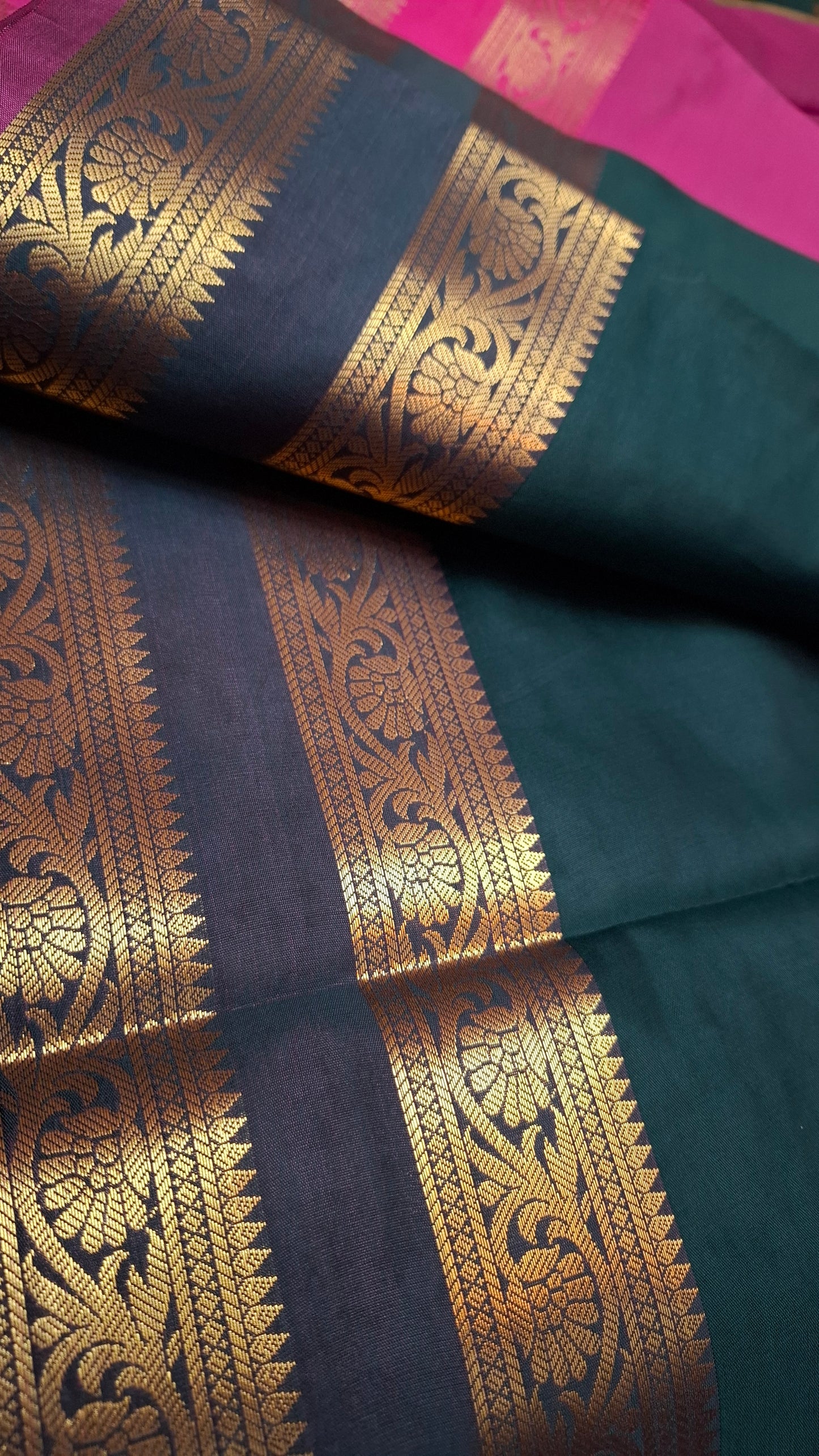 DARK GREEN & MAGENTA KANJI SILK SAREE