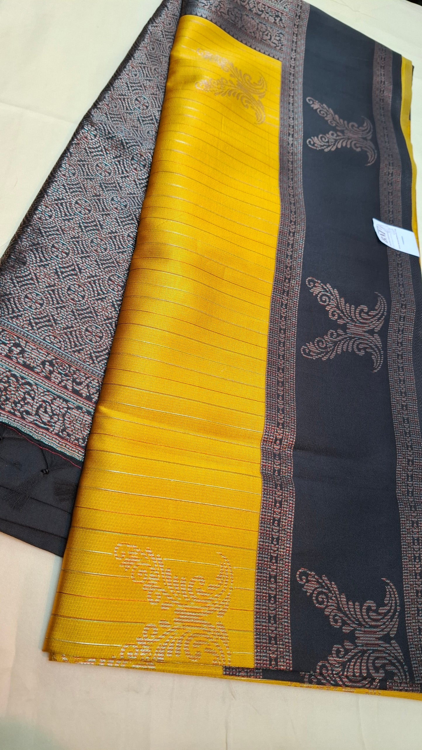 YELLOW & BLACK ART SILK + NECKLACE COMBO