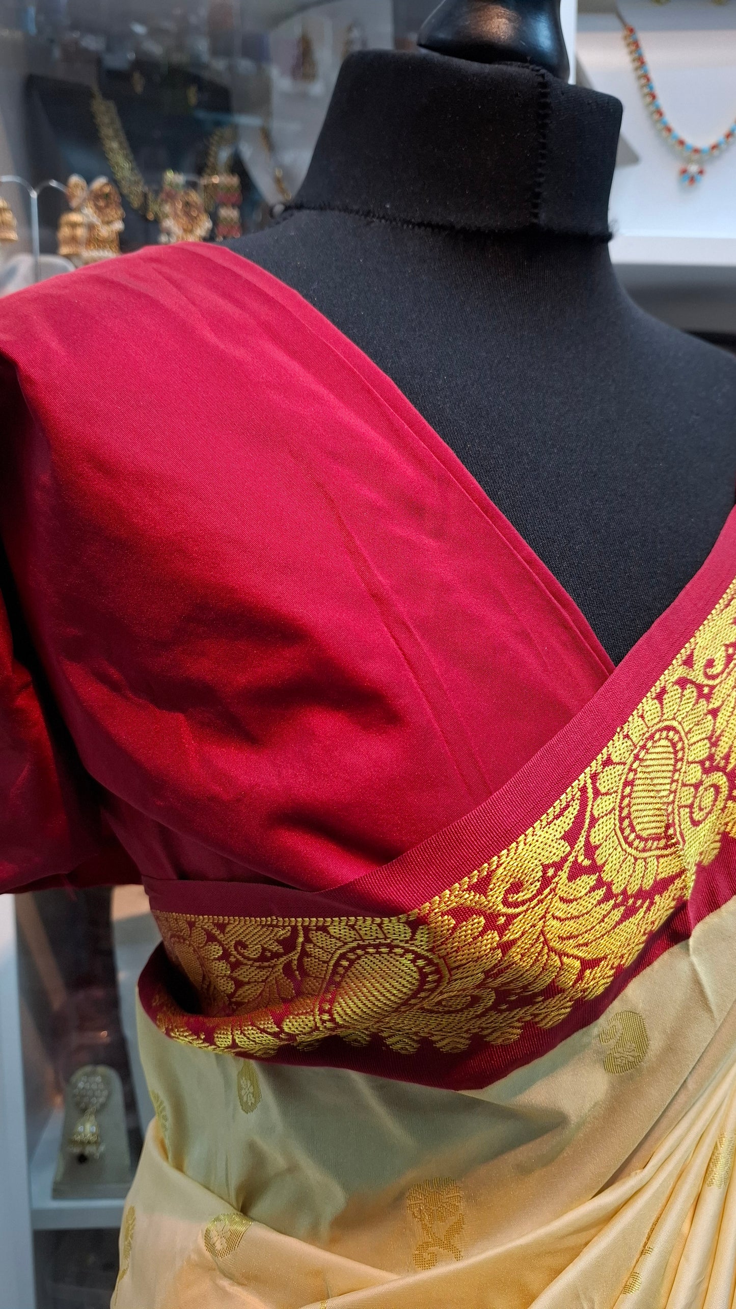 CREAM & RED KANJI SILK SAREE