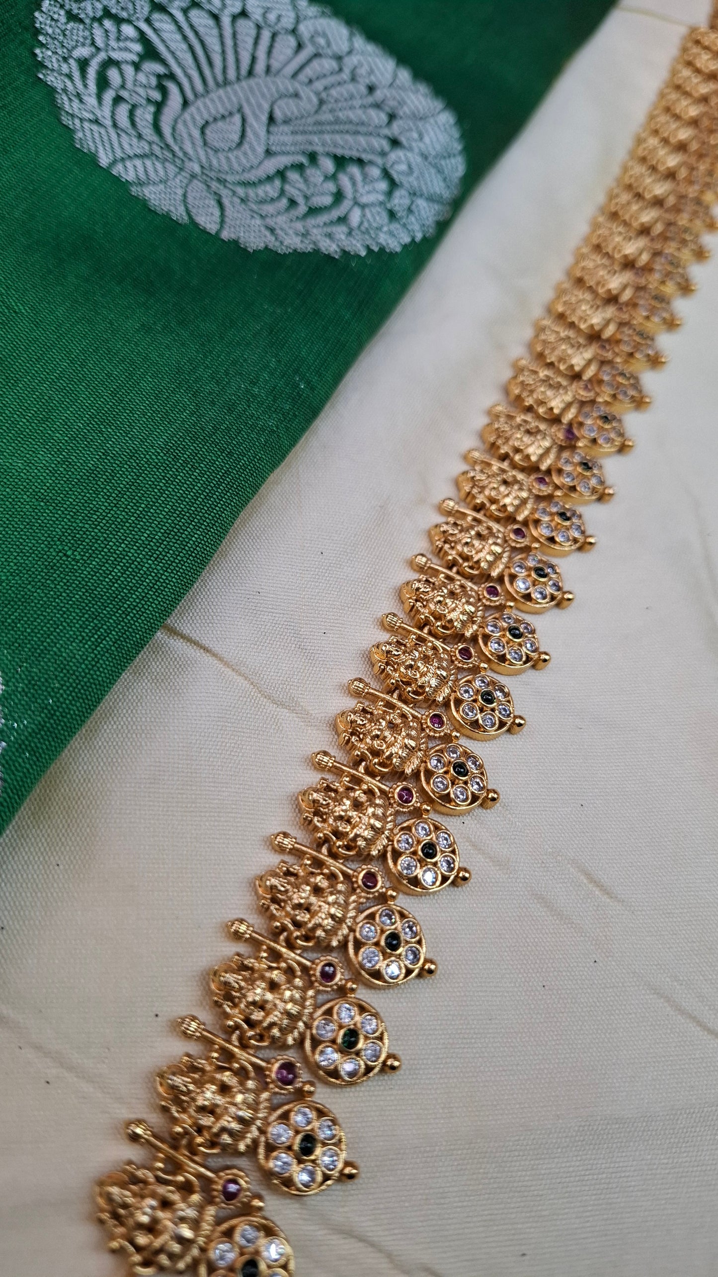 ANTIQUE GOLD WAISTCHAIN 0065