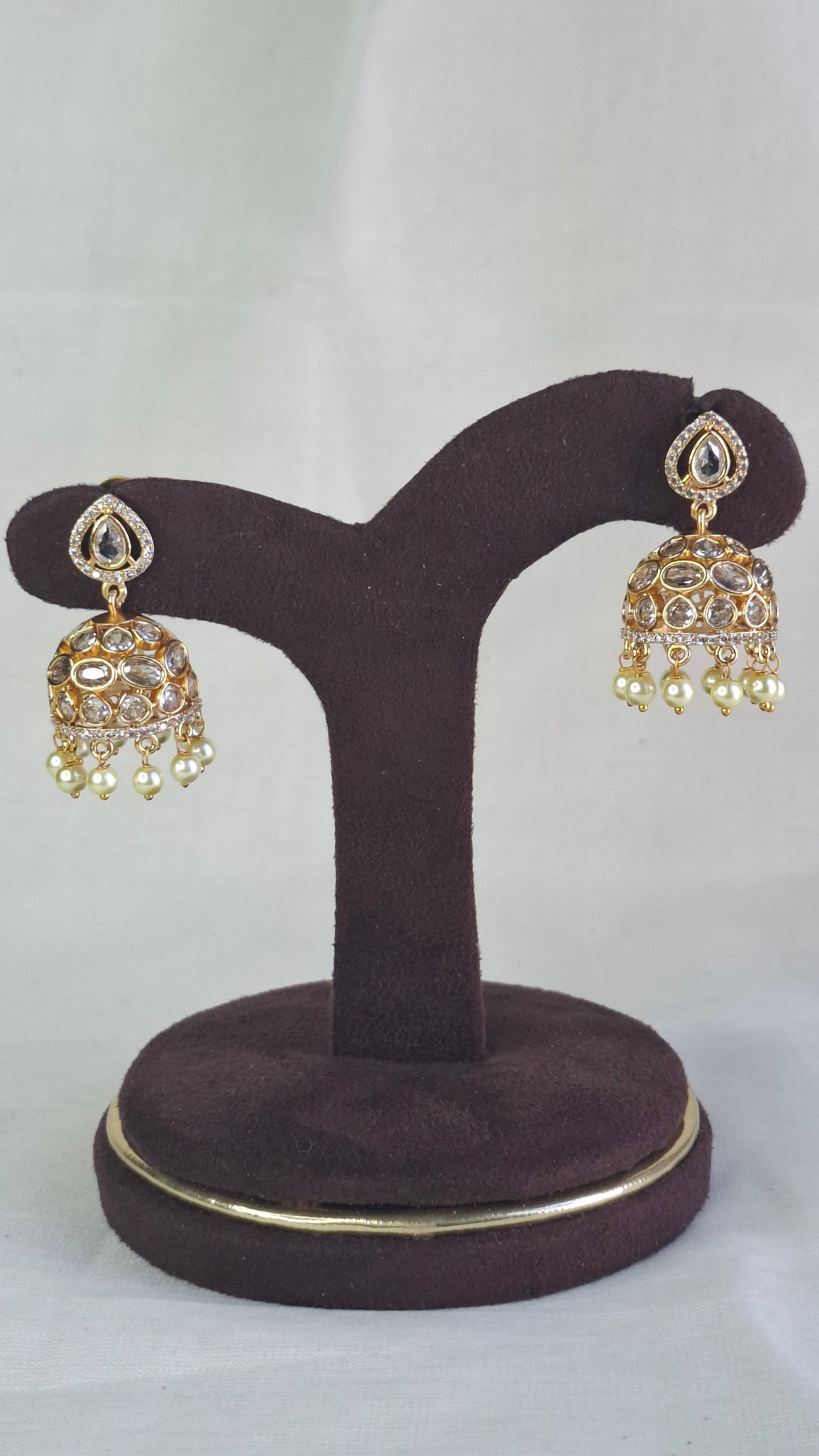 GOLD POLISH JUMKHAS E0359