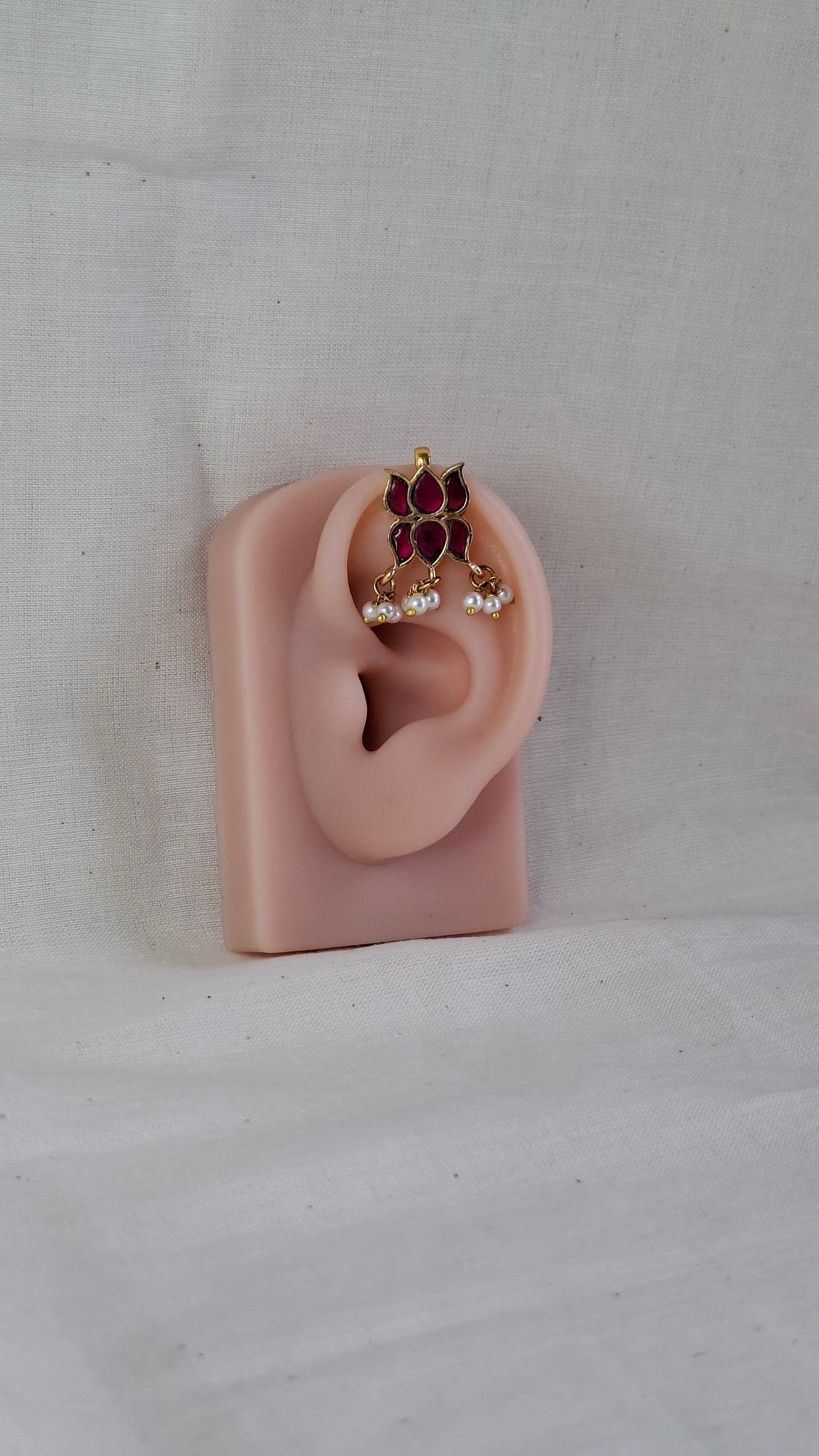 JADAU EAR CUFF/ BUGADI 029