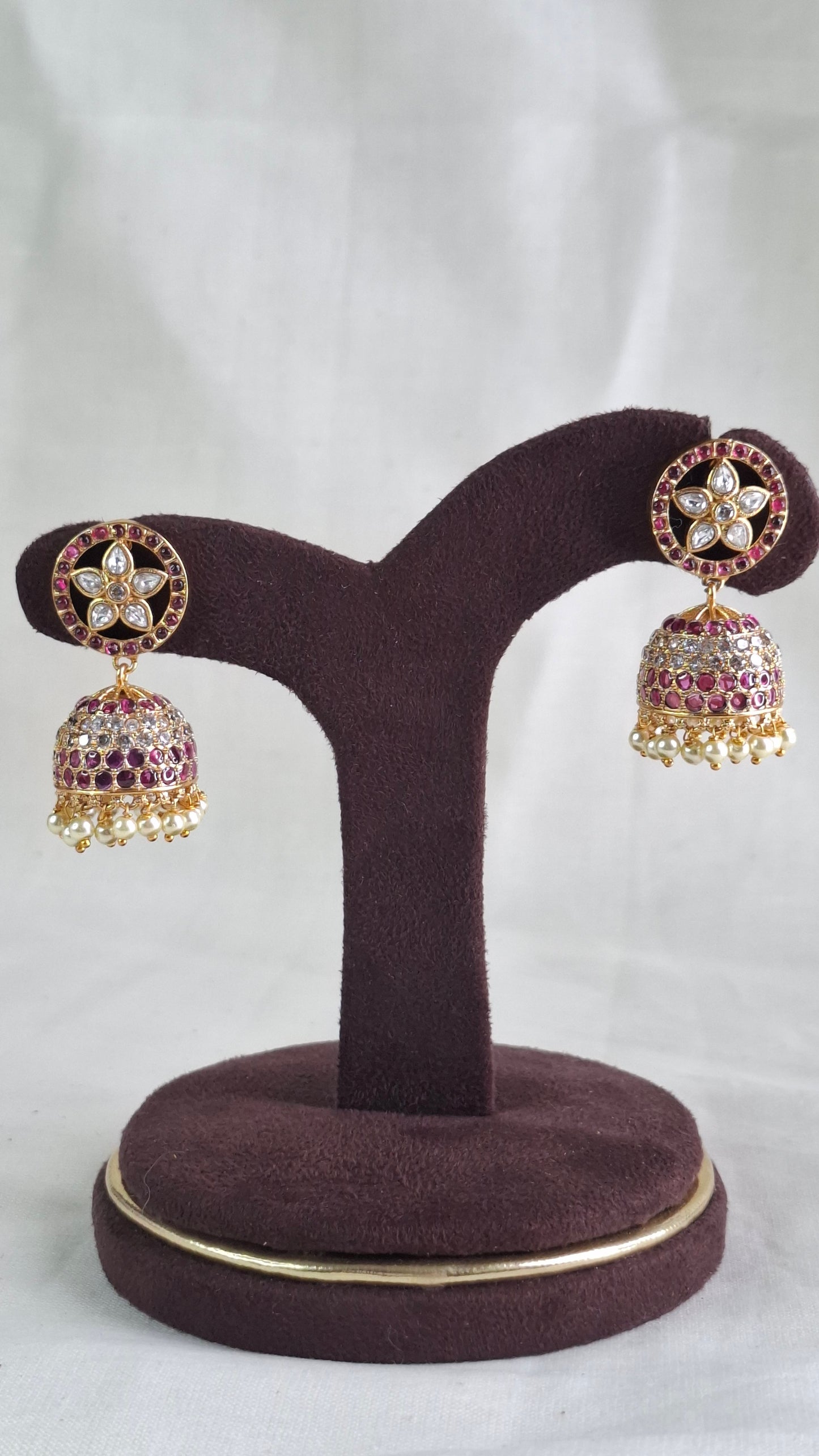 ANTIQUE GOLD JUMKHAS E0386