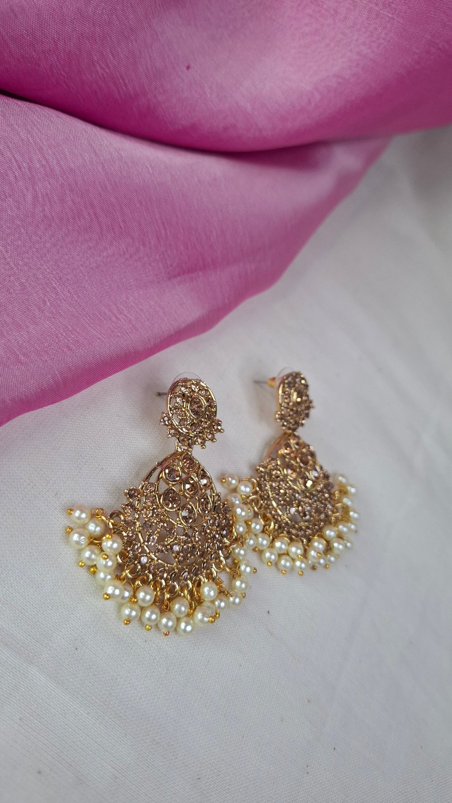 GOLD FASHION EARRINGS E0388