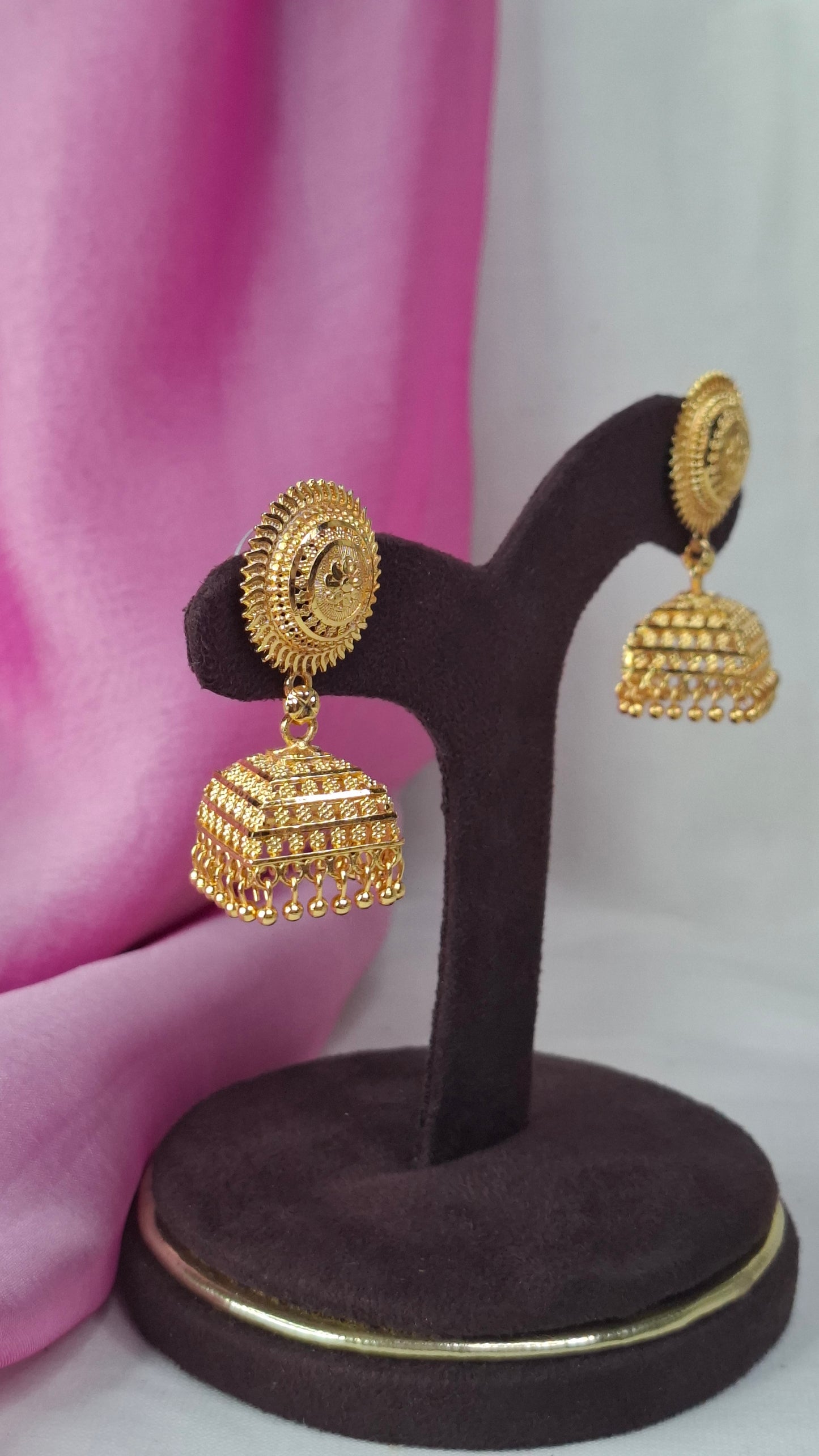 YELLOW ALL GOLD JUMKHAS