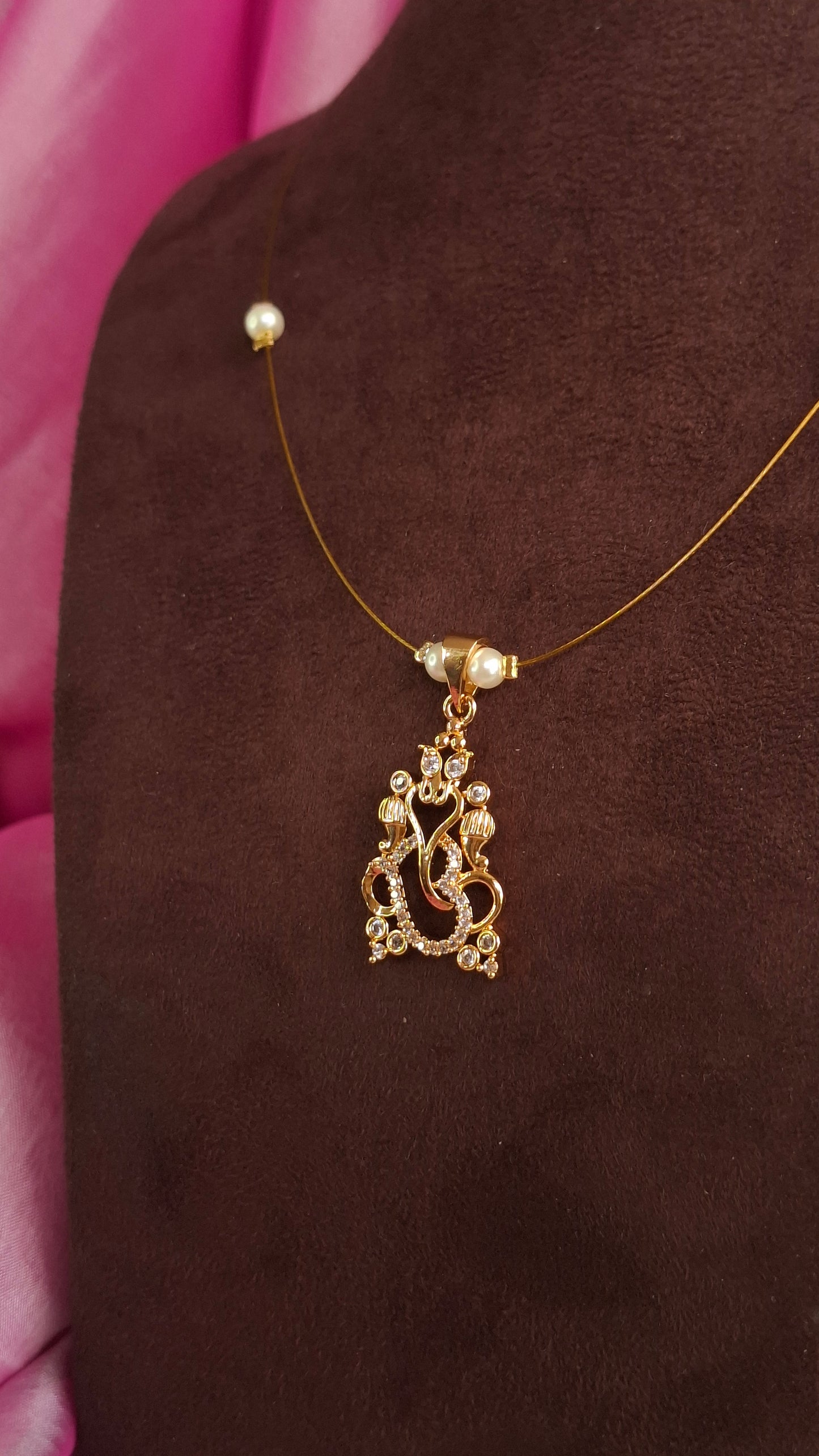 INVISIBLE CZ GANESHA 006