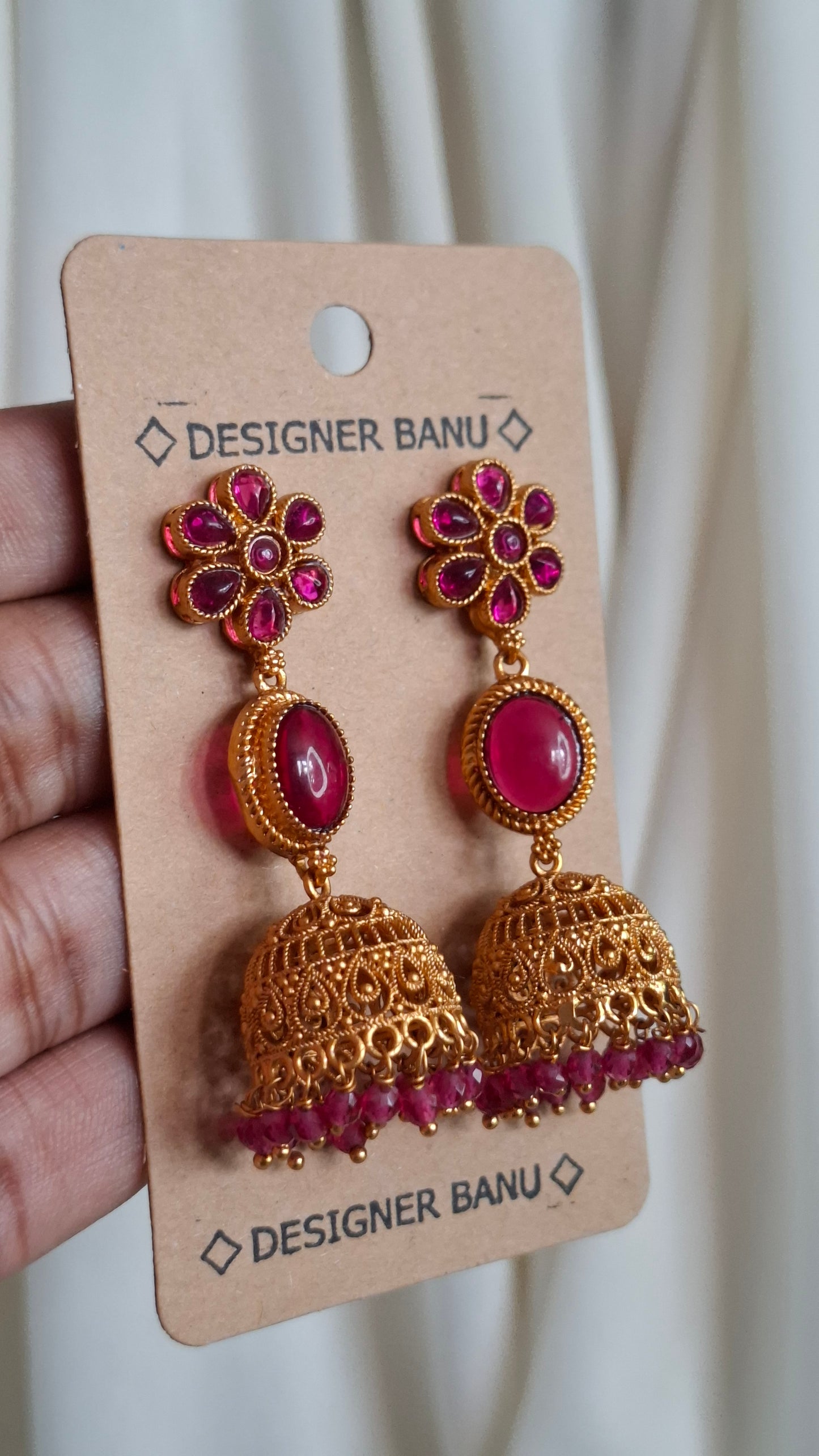 ANTIQUE GOLD JUMKHAS E0409