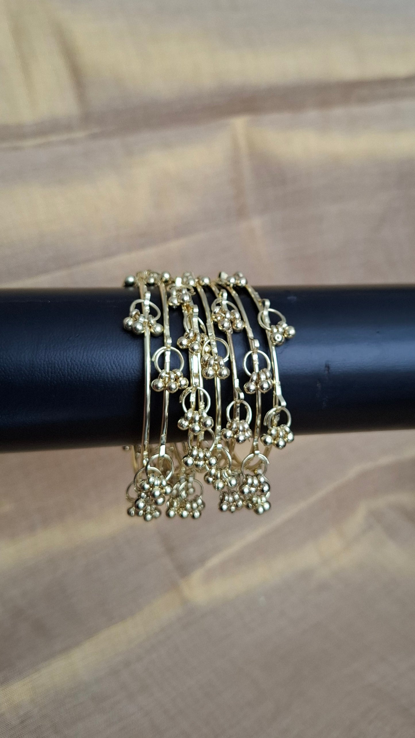 GOLD GHUNGROO BANGLES