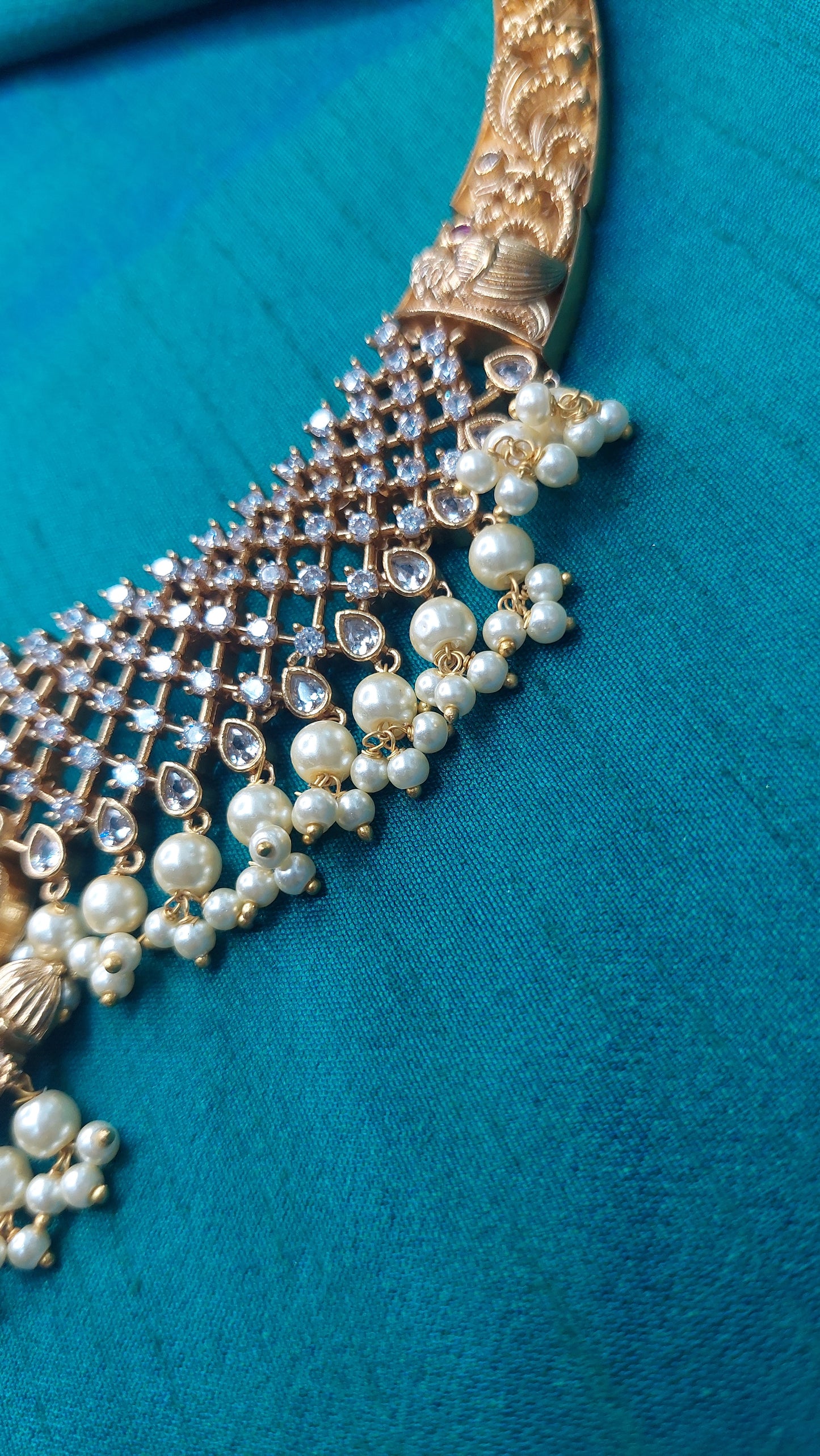 ANTIQUE GOLD SHORT NECKLACE SET 0099