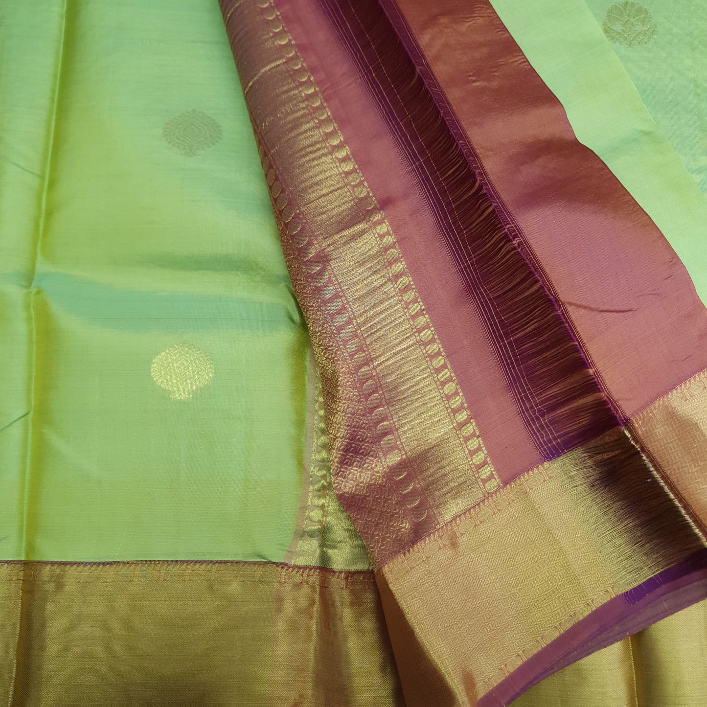 PARROT GREEN & MAROON KANJIPURAM