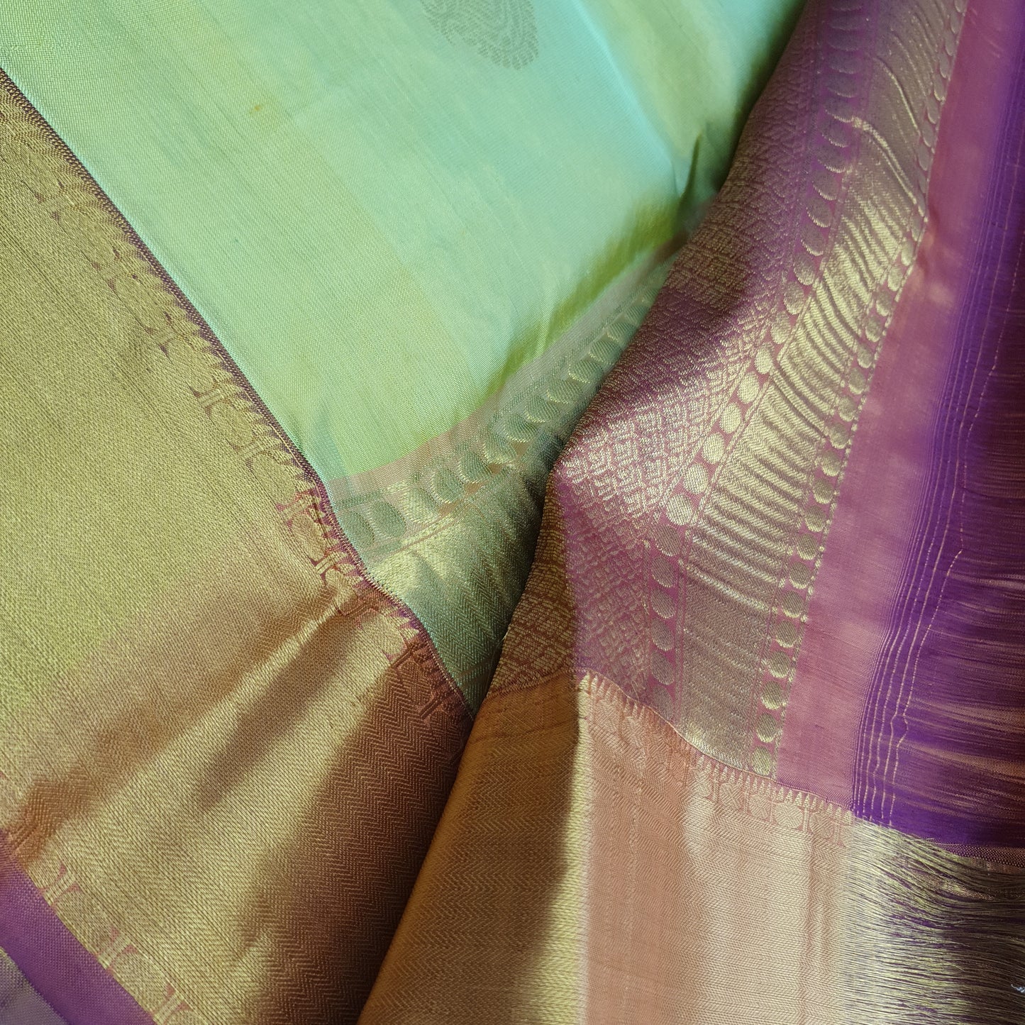 PARROT GREEN & MAROON KANJIPURAM
