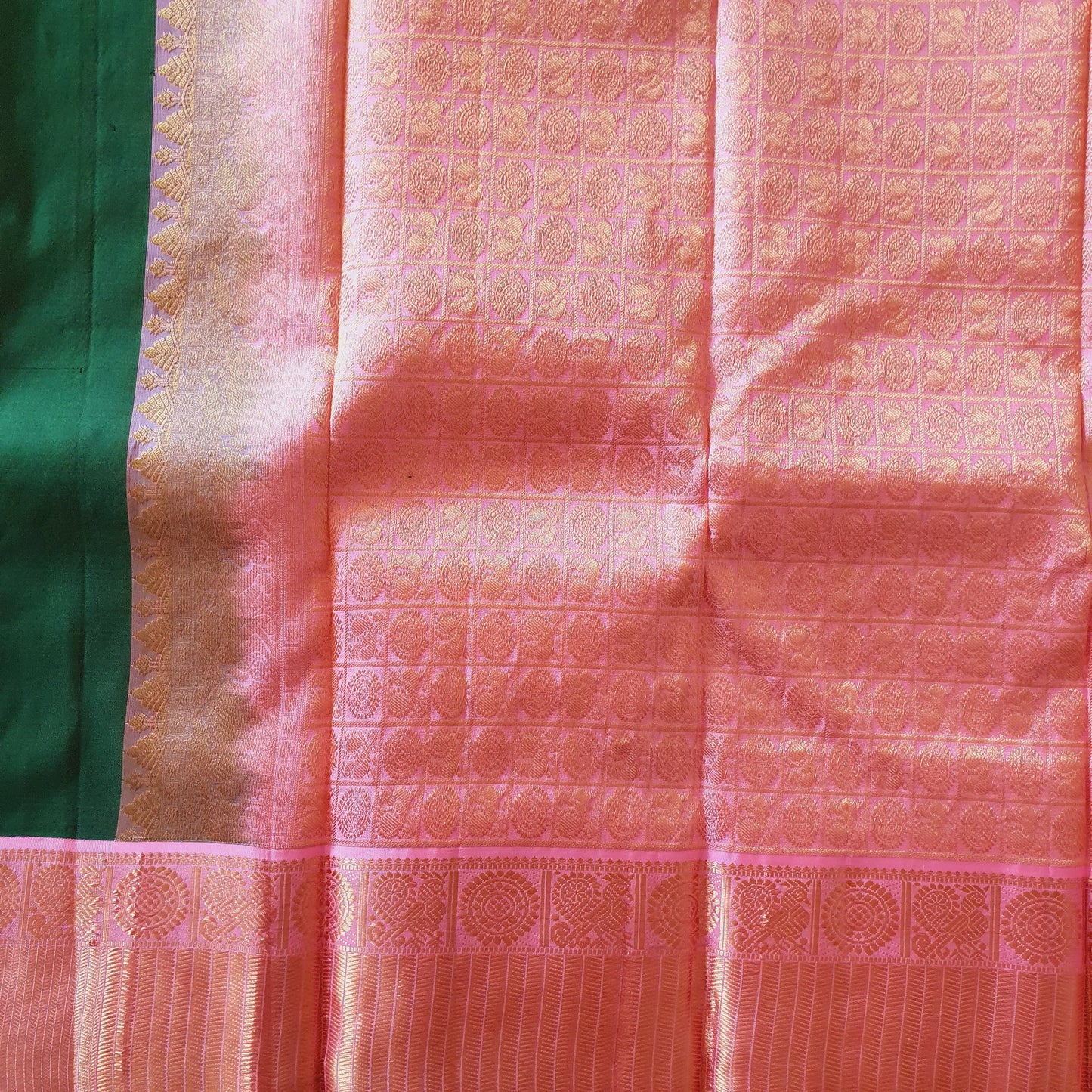 GREEN AND PINK KANCHIPURAM