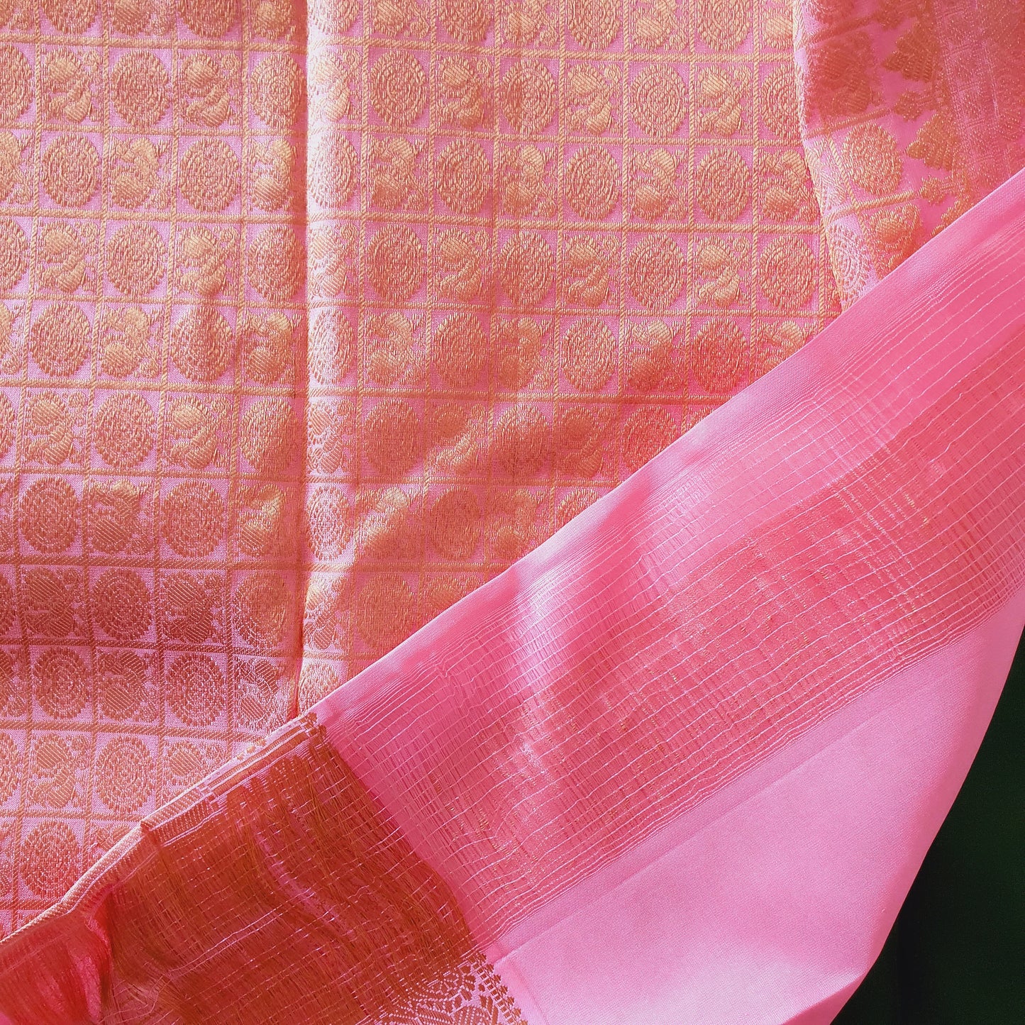 GREEN AND PINK KANCHIPURAM