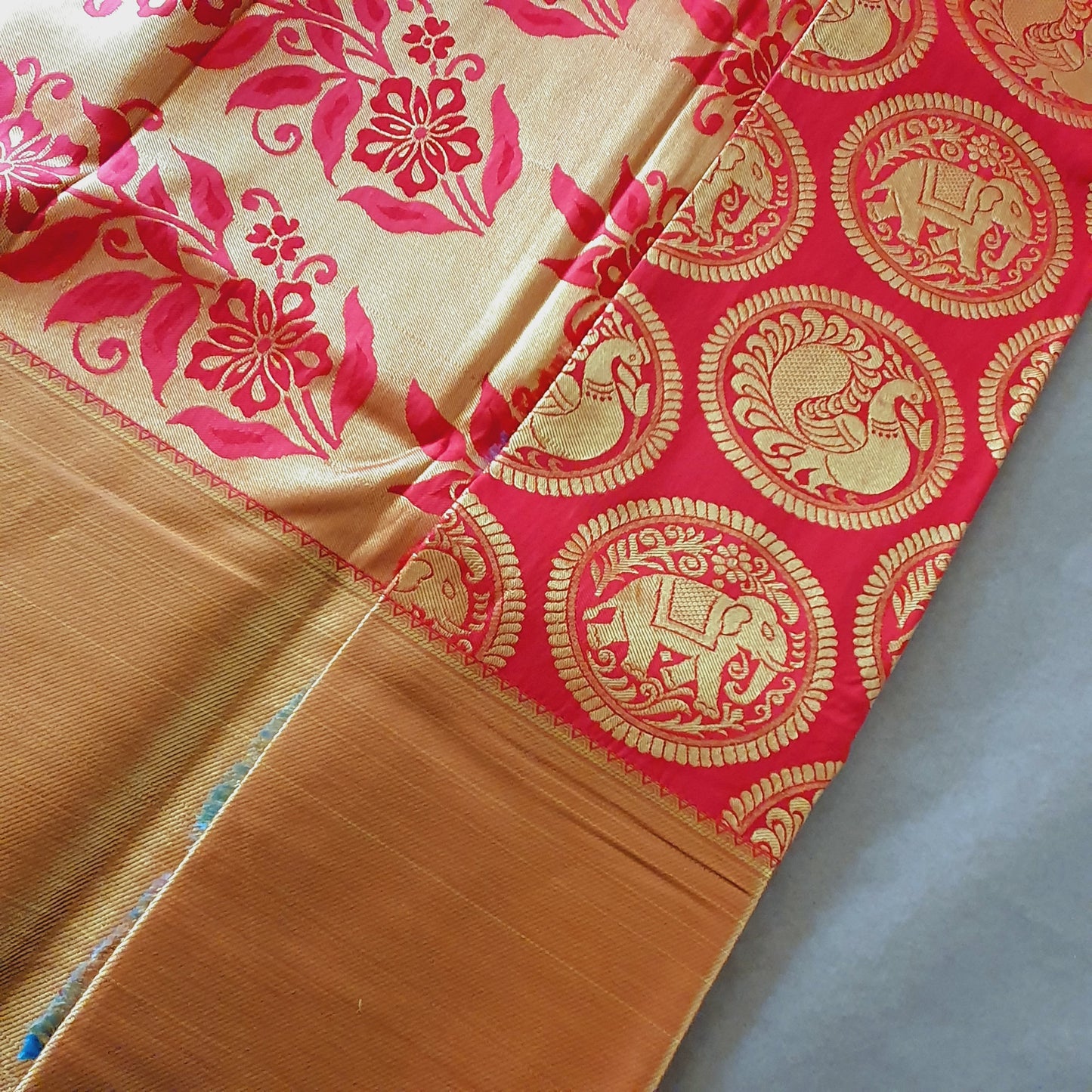 RED PEACOCK & ELEPHANTS KANCHIPURAM