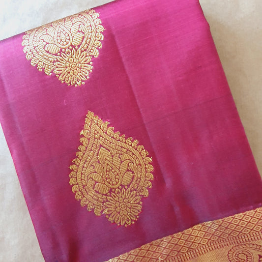 MAROON KANCHIPURAM WITH GOLD ZARI BORDER