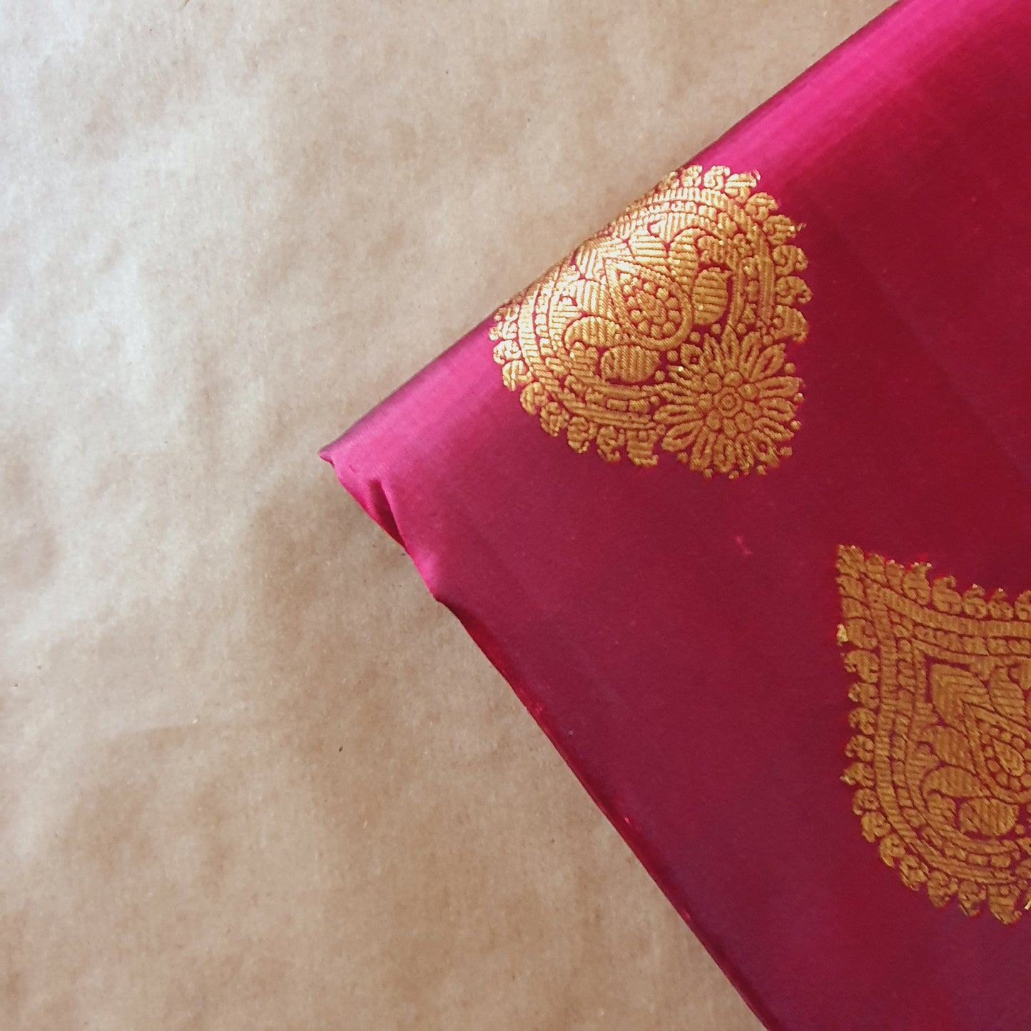 MAROON KANCHIPURAM WITH GOLD ZARI BORDER