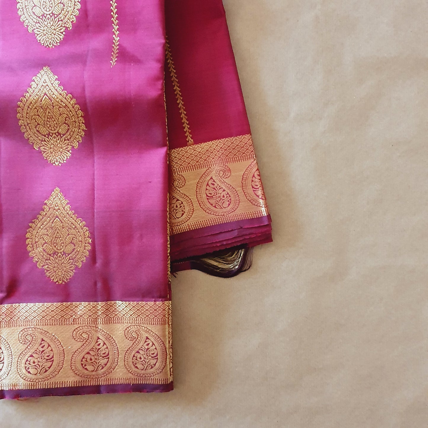MAROON KANCHIPURAM WITH GOLD ZARI BORDER