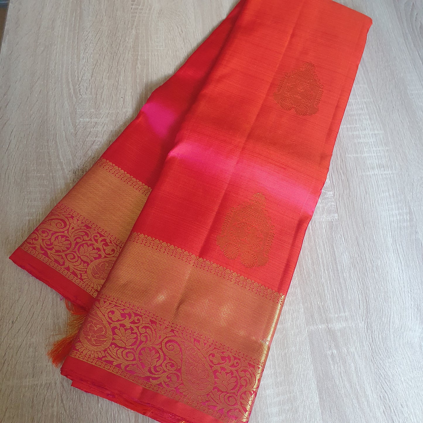 HOT PINK KANJIPURAM