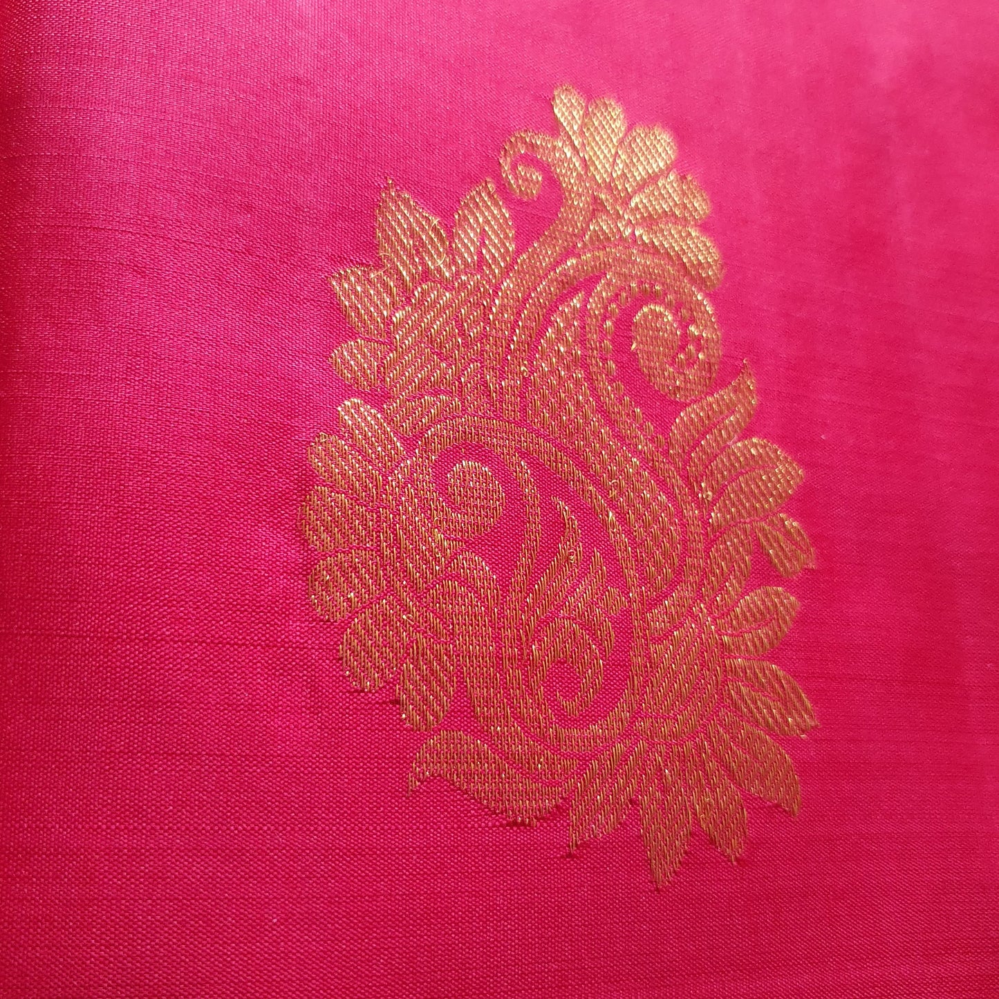 PINK BORDERLESS PURE SILK