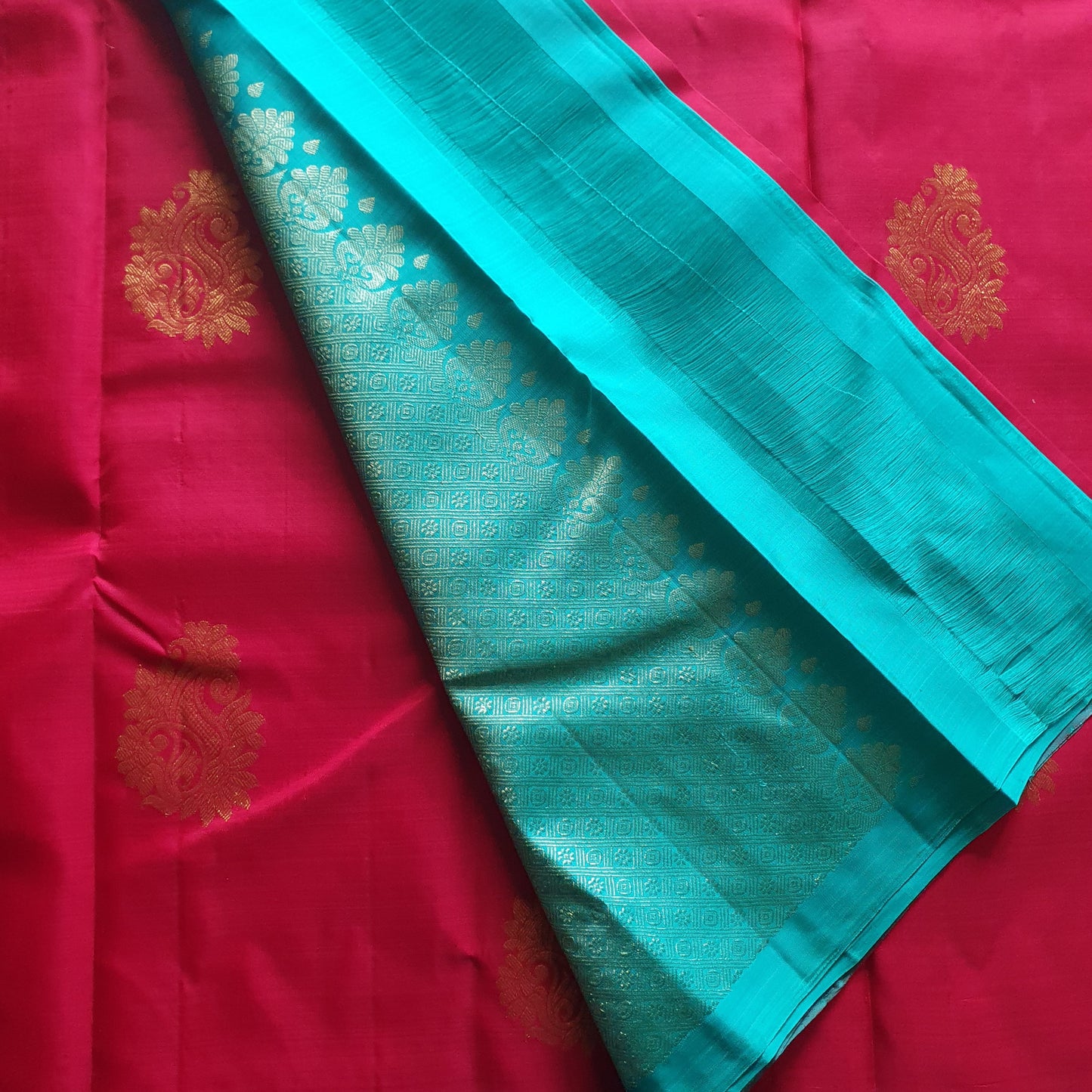 PINK BORDERLESS PURE SILK